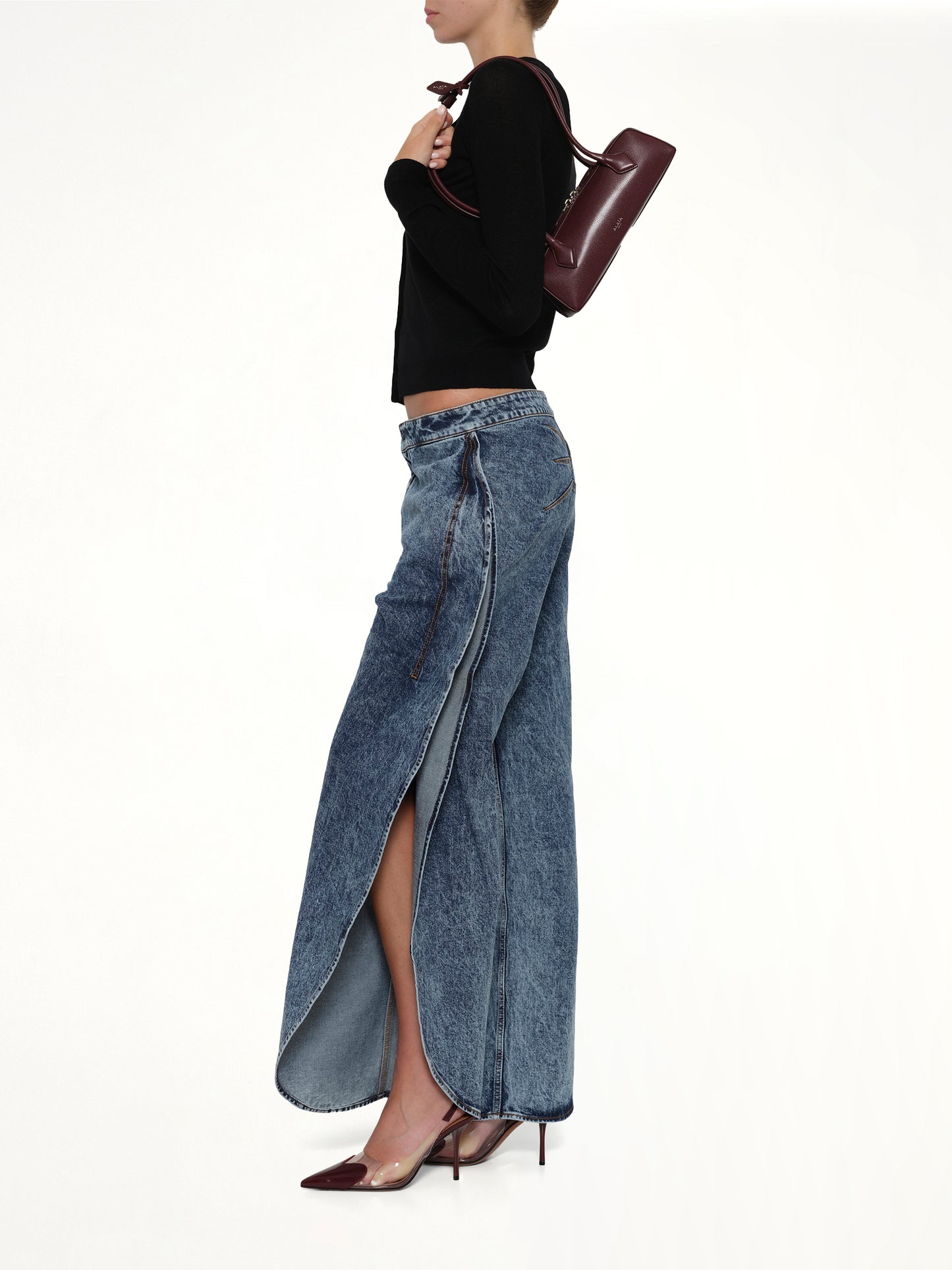 Le Teckel Small Bag in Rouge Grenat