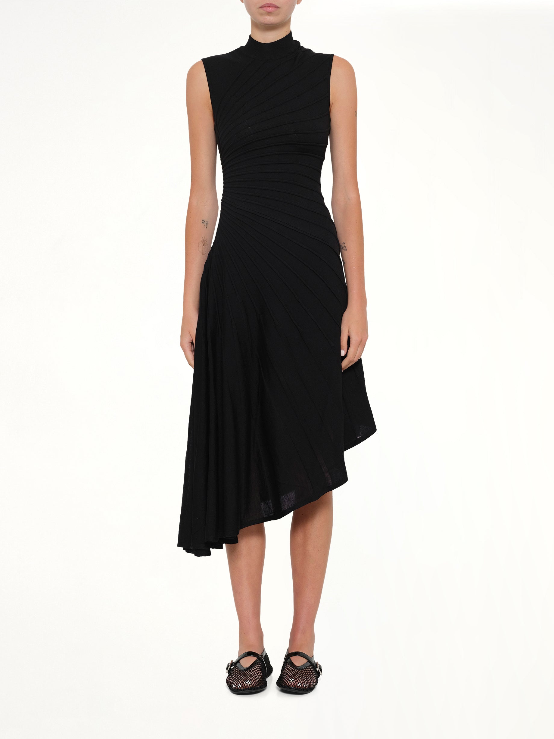 ALAIA , Ray Dress in Black Model View from MARAIS