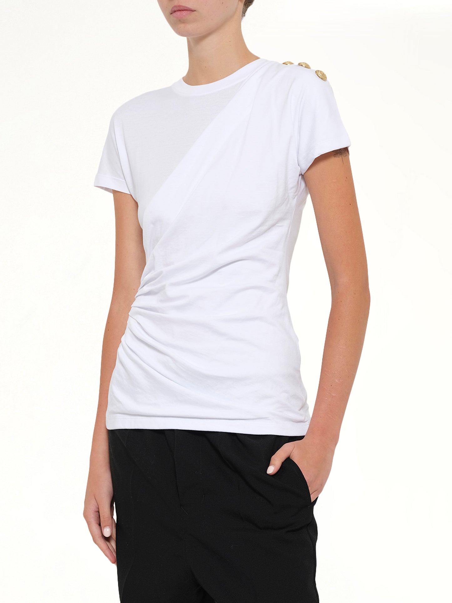 3 Buttons Knotted T-Shirt in White/Black