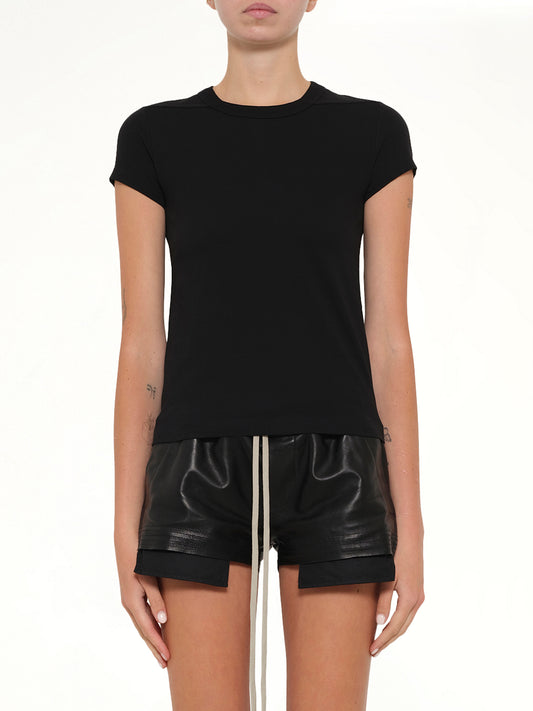 Cropped Level T in Black