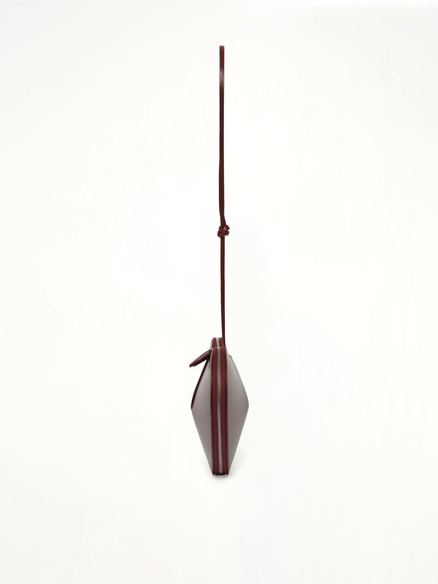 Le Coeur Bag in Rouge Grenat