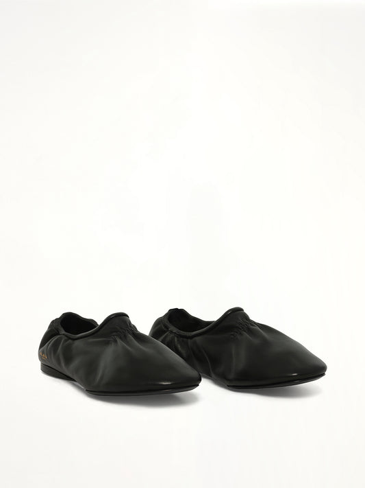 Supple Slippers in Black