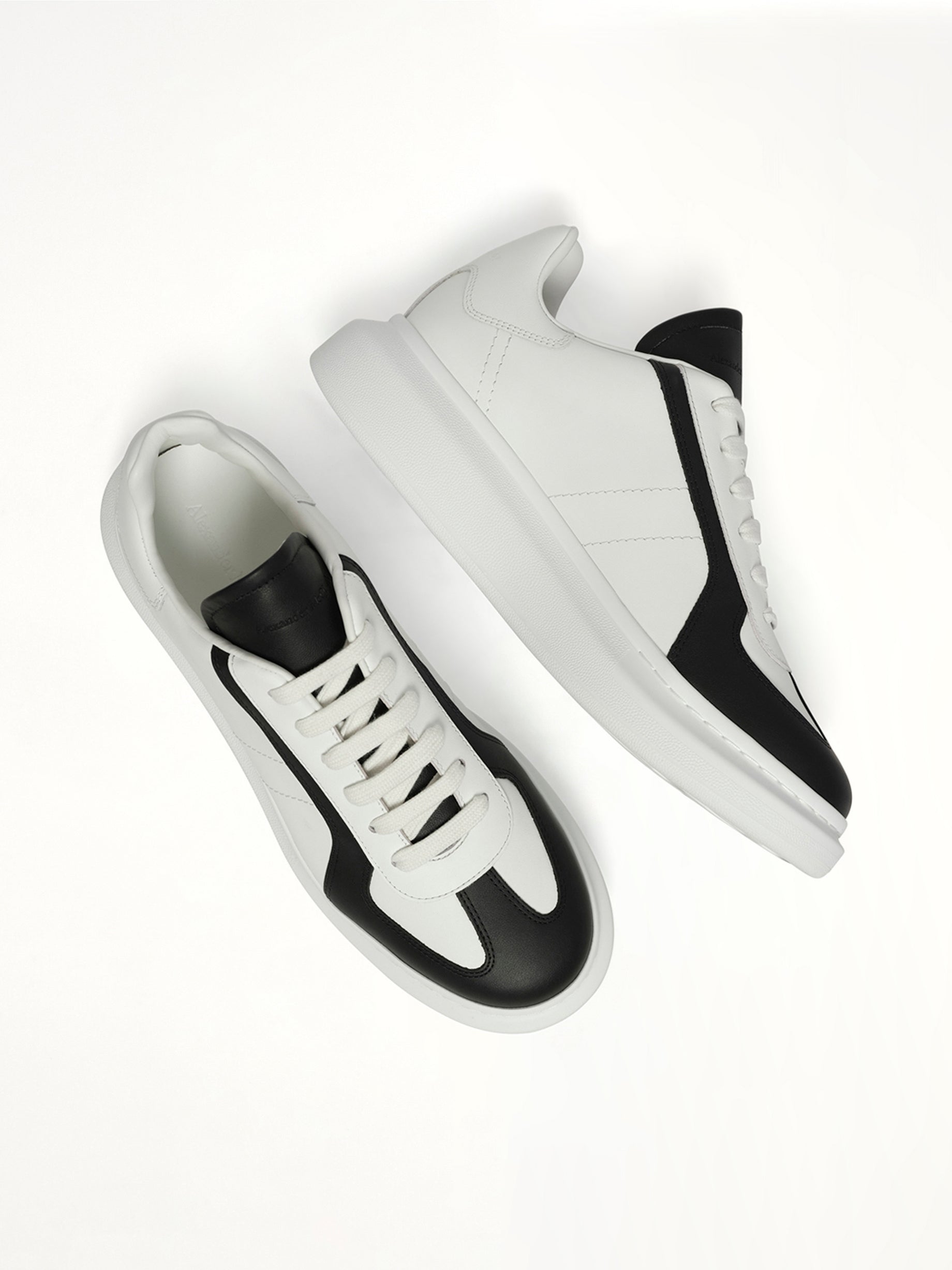 Larry Oversized Sneaker in White/Black/Latte Top View | ALEXANDER MCQUEEN