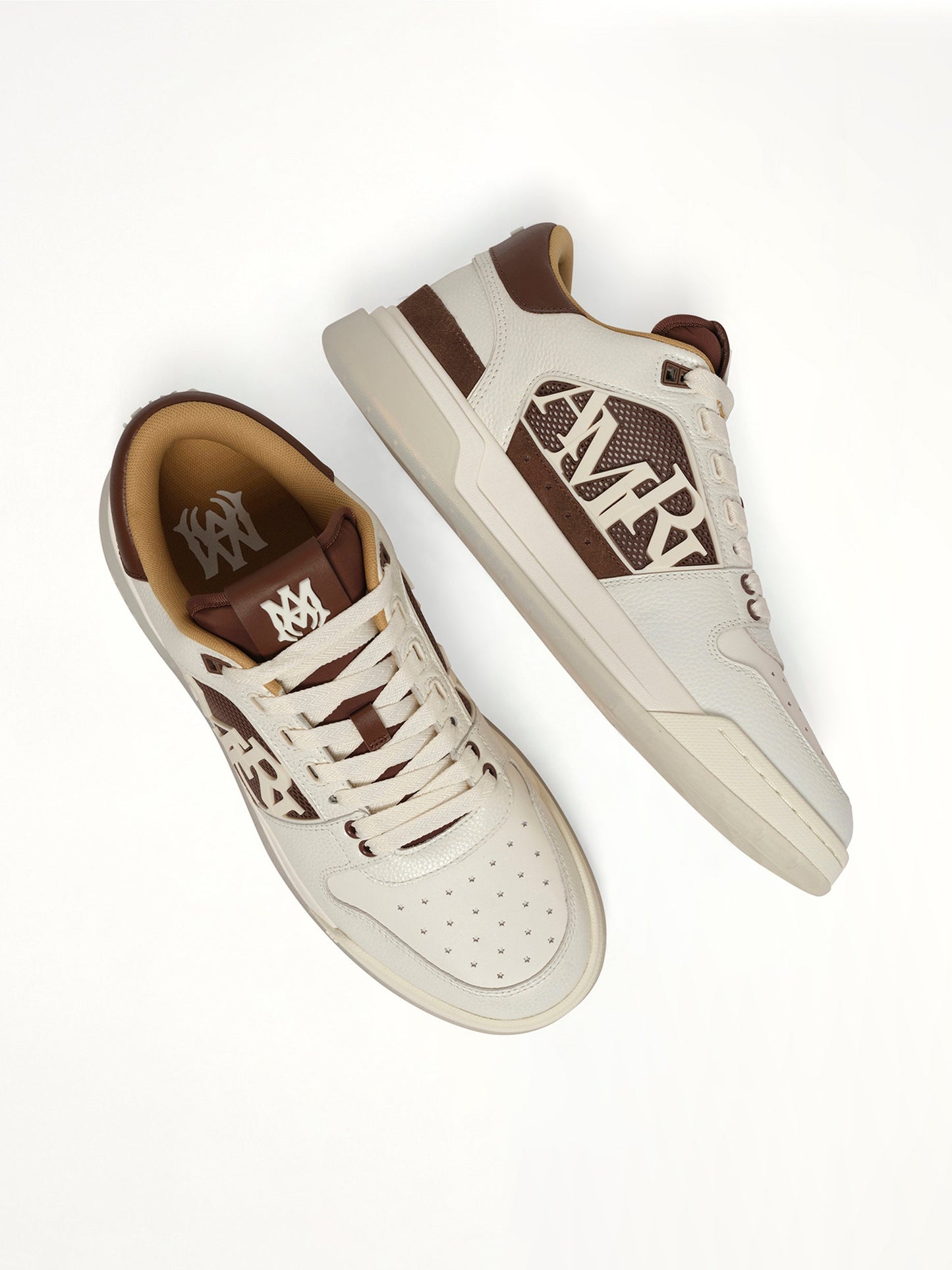 Pebbled Classic Low Sneaker in Tobacco