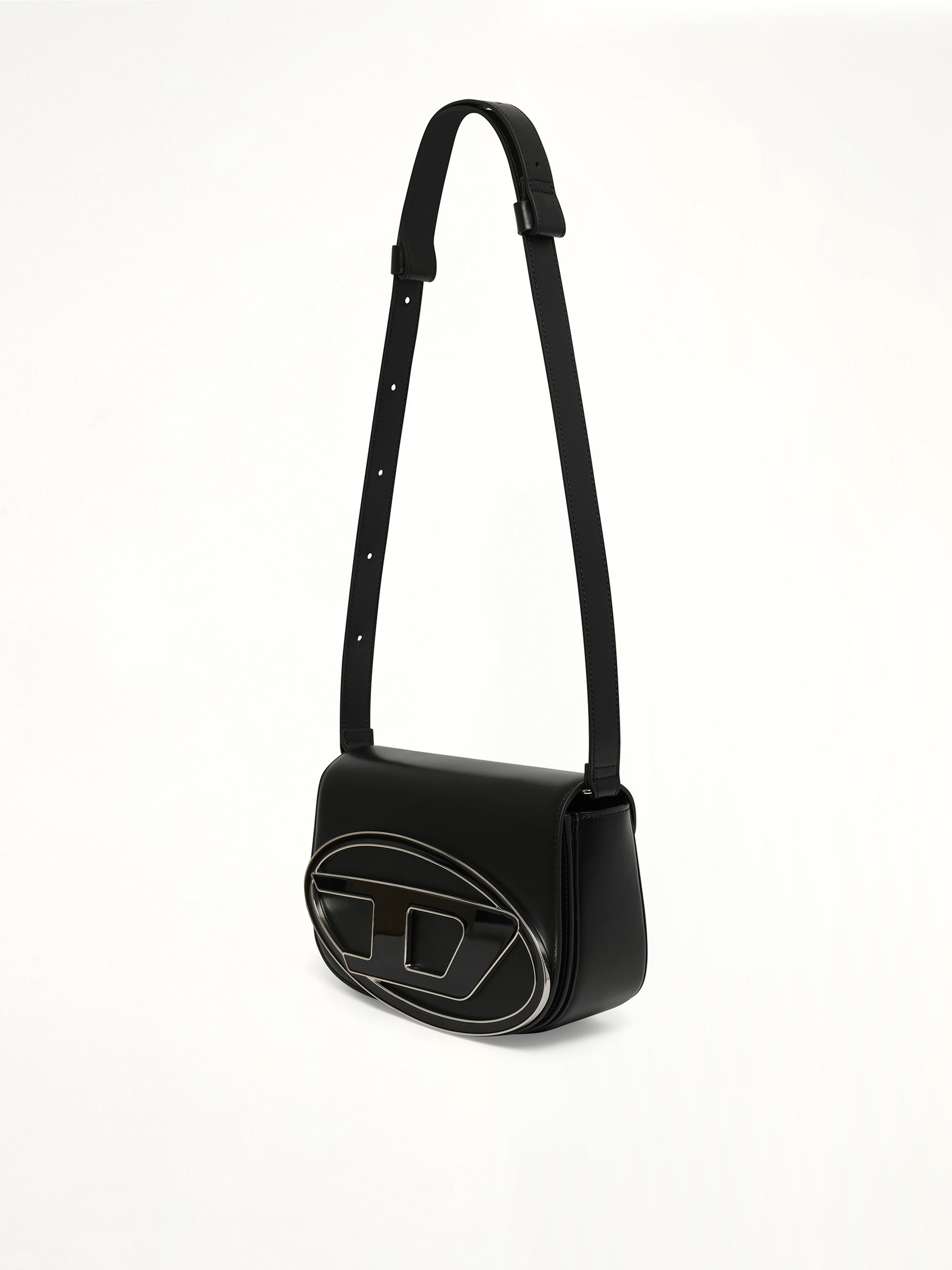 1DR M in Black