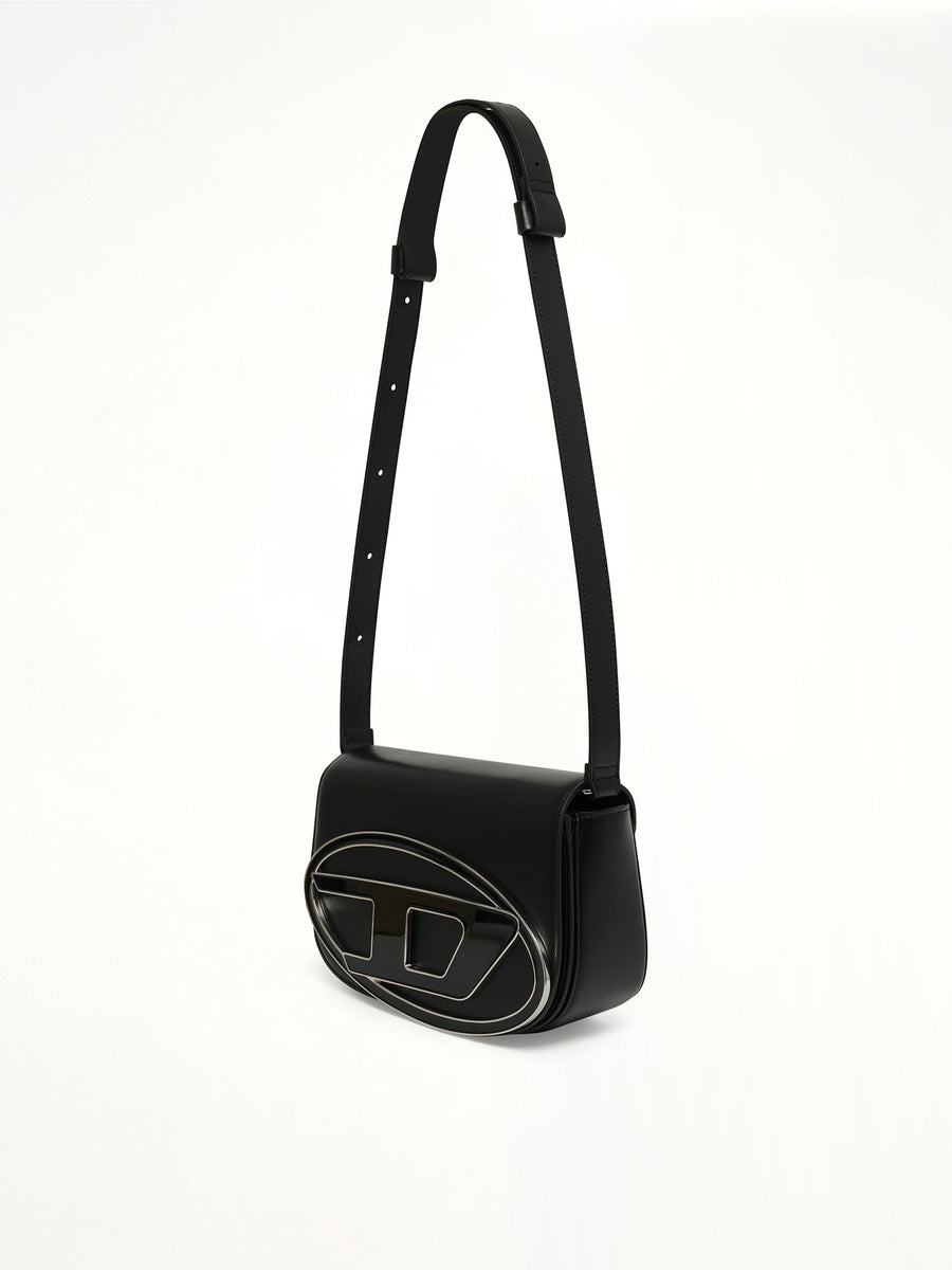 1DR M in Black