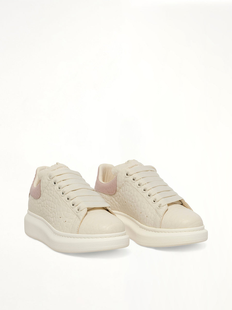 Dumbo Leather Larry Sneaker in Off White/Patcho Front View | ALEXANDER MCQUEEN