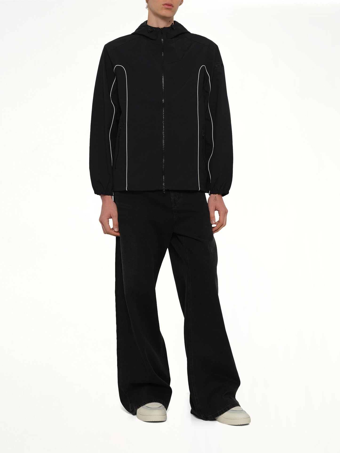 J-HIVES-WRD Jacket in Black