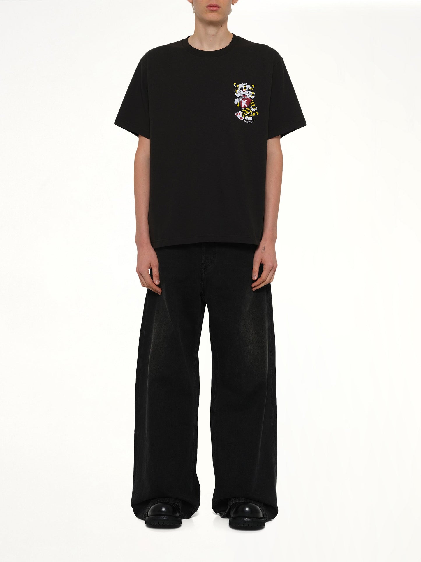 Gots Kenzo Wild Tiger Embroidered Oversize T-Shirt in Black