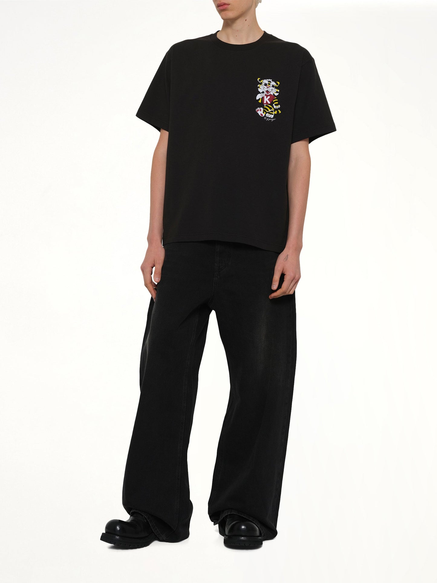 Gots Kenzo Wild Tiger Embroidered Oversize T-Shirt in Black