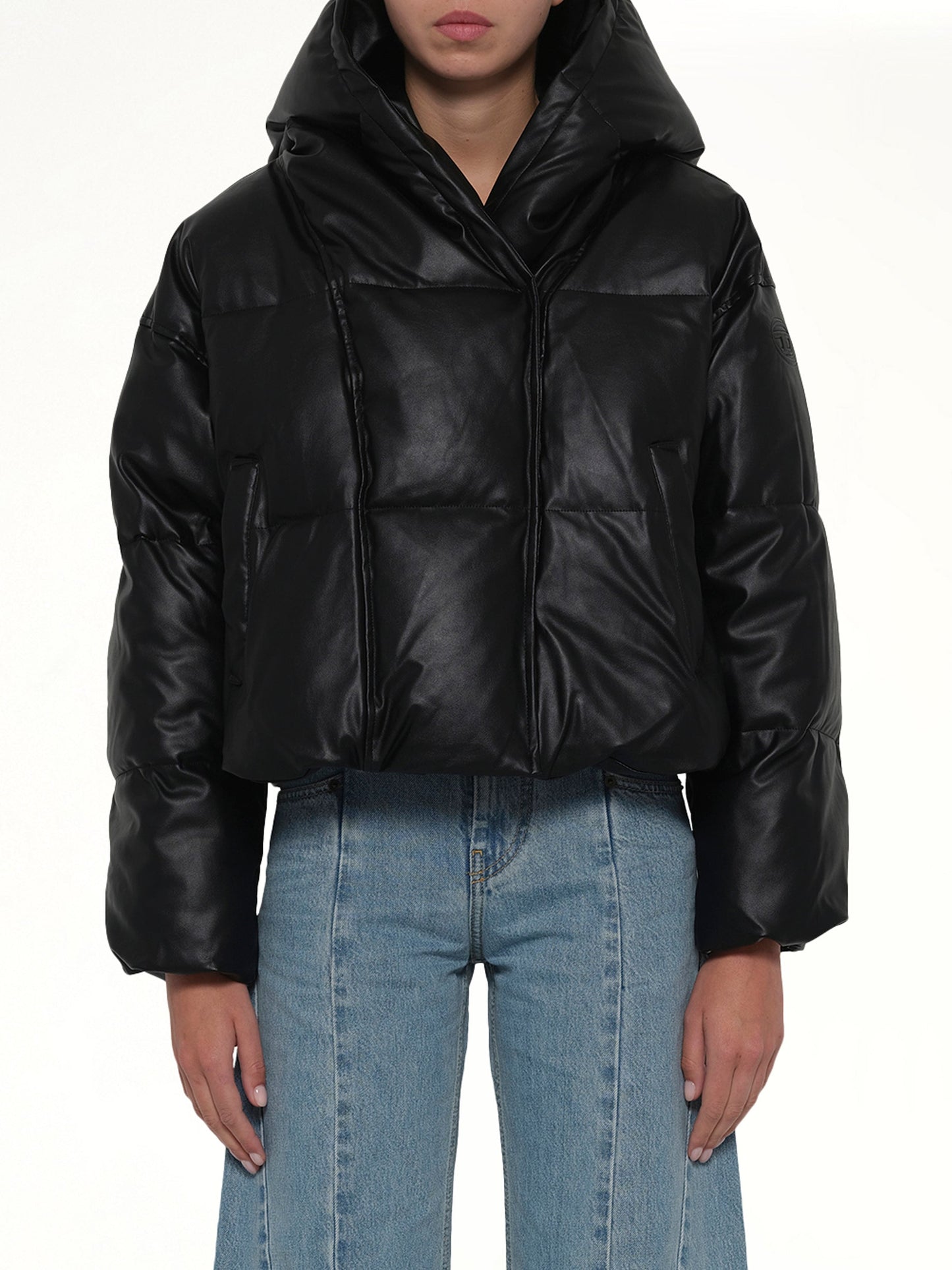 W-ILLEY Puffer Jacket in Black