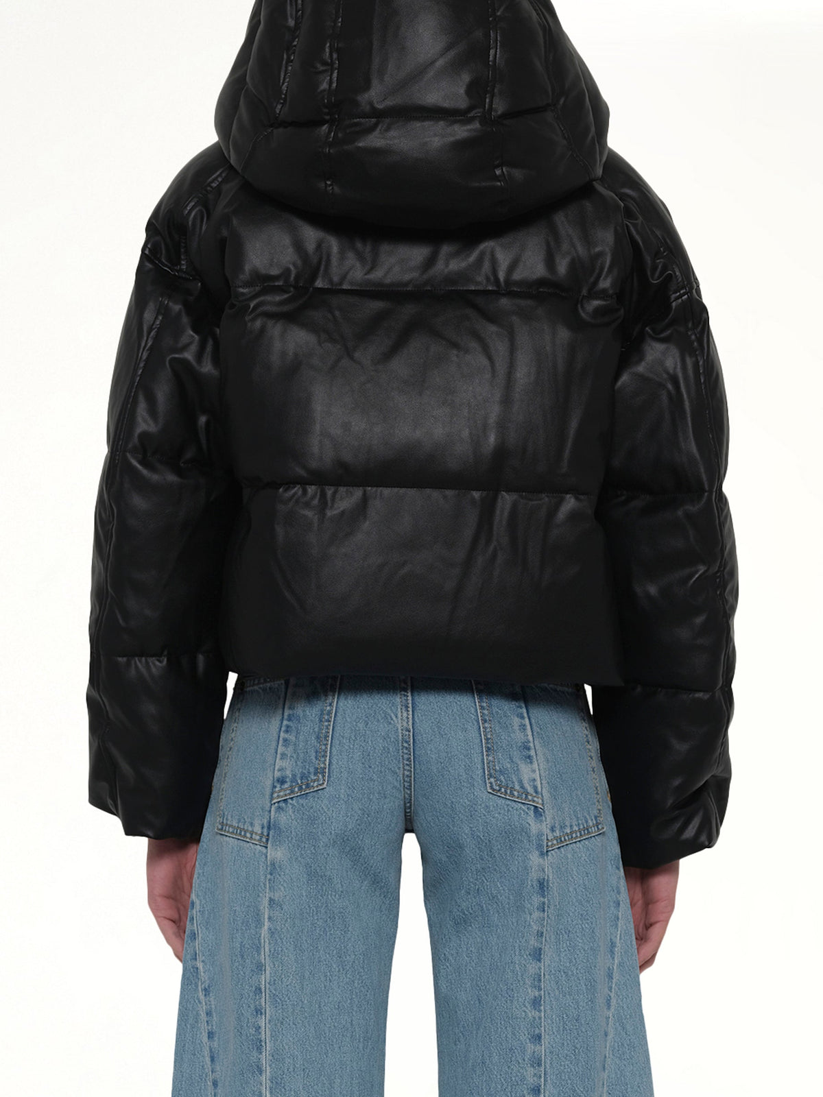 W-ILLEY Puffer Jacket in Black