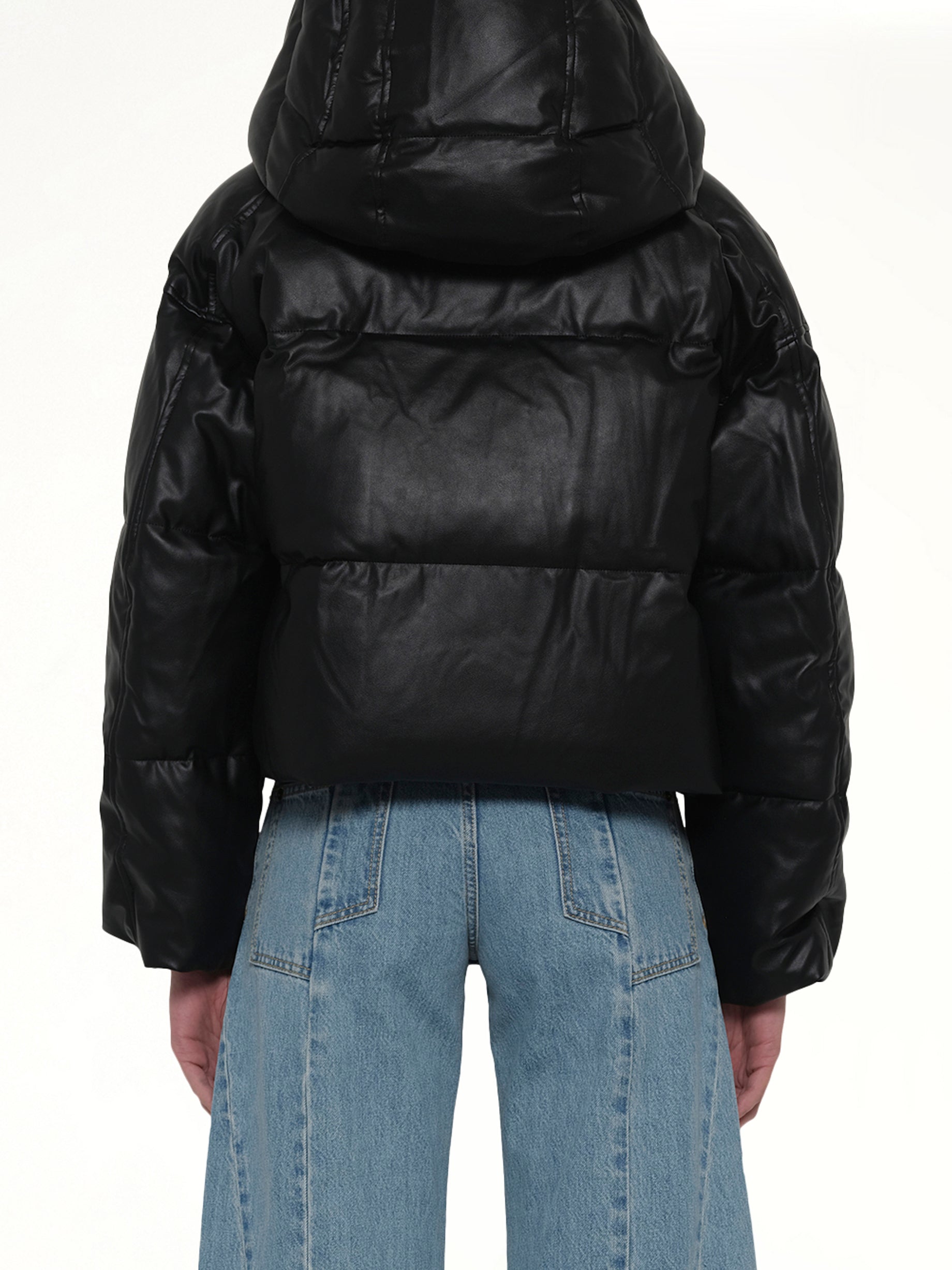 W-ILLEY Puffer Jacket in Black