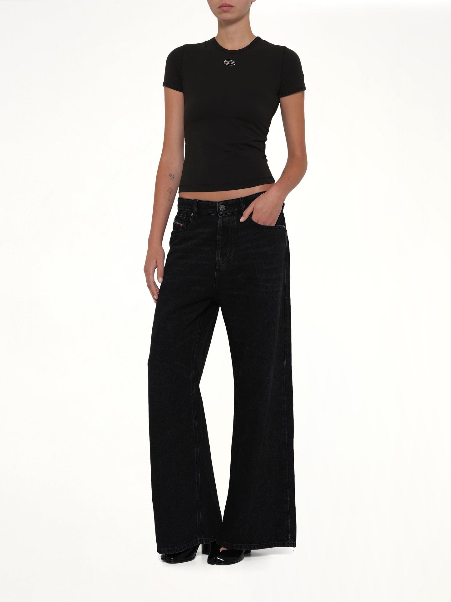 1996 D-SIRE Jeans in Washed Black