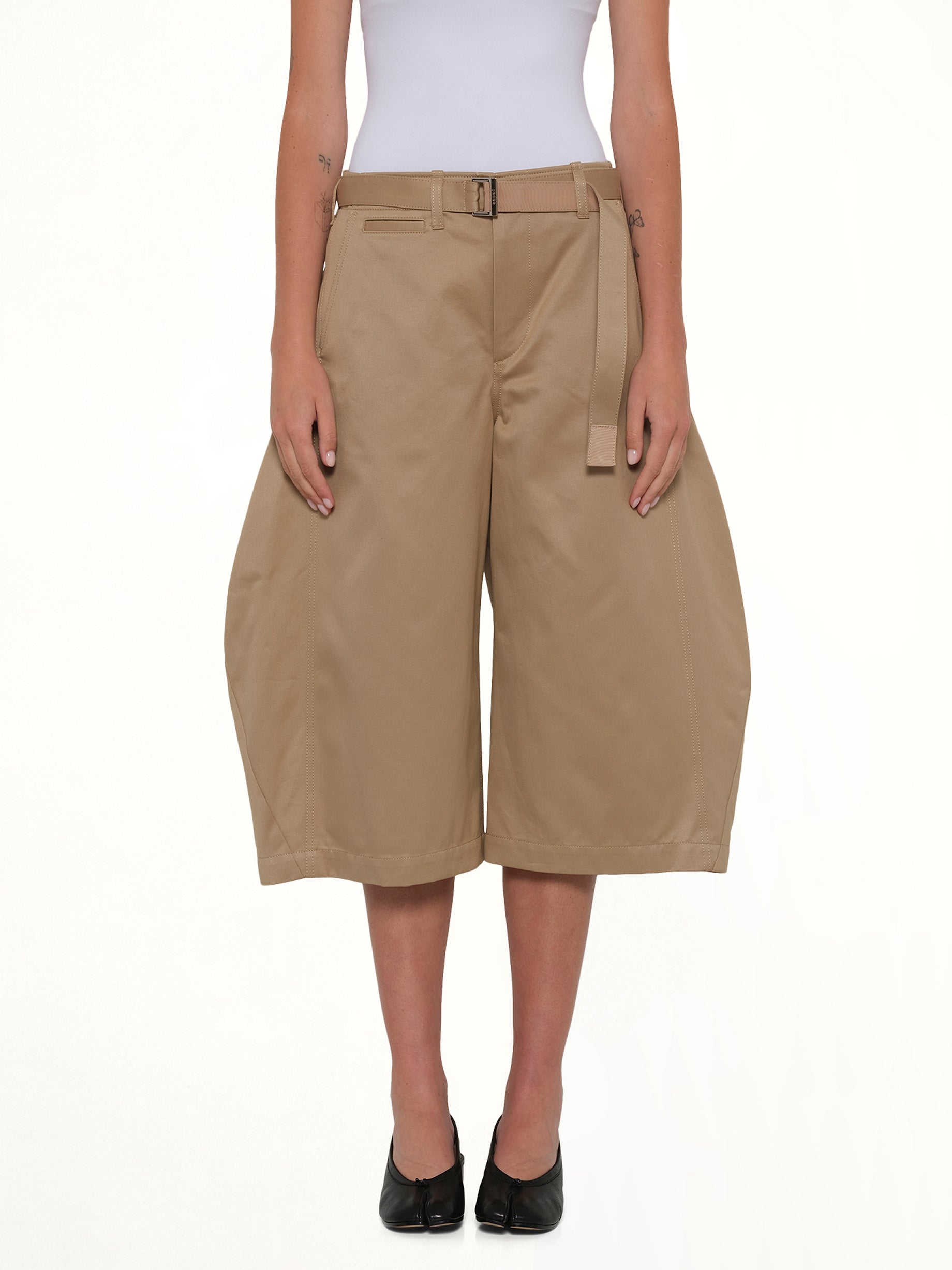 Cotton Chino Barrel Bermuda Shorts in Beige