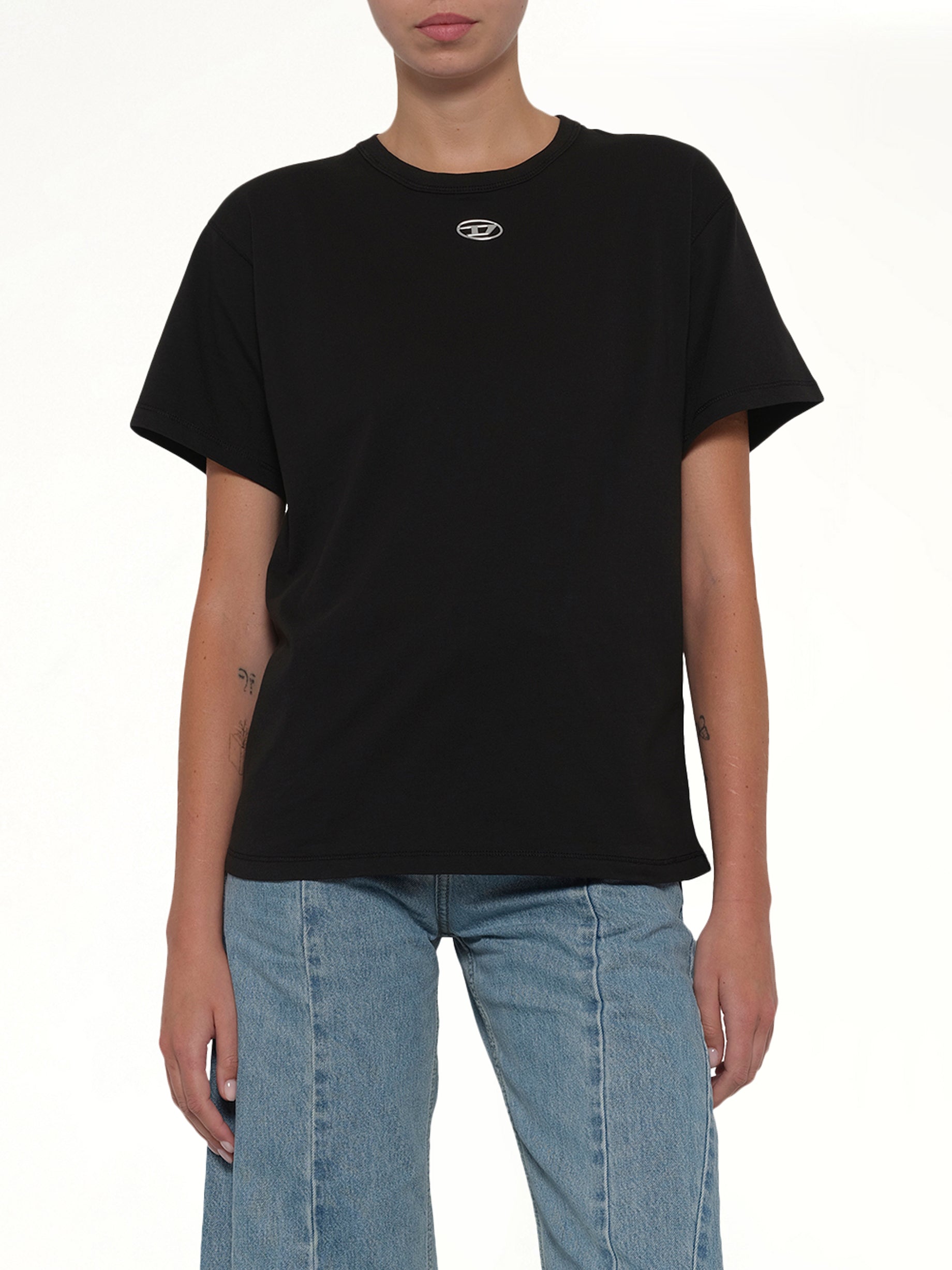 DIESEL T-NORMY-OD-S1 T-Shirt in Black Detail Shot from MARAIS