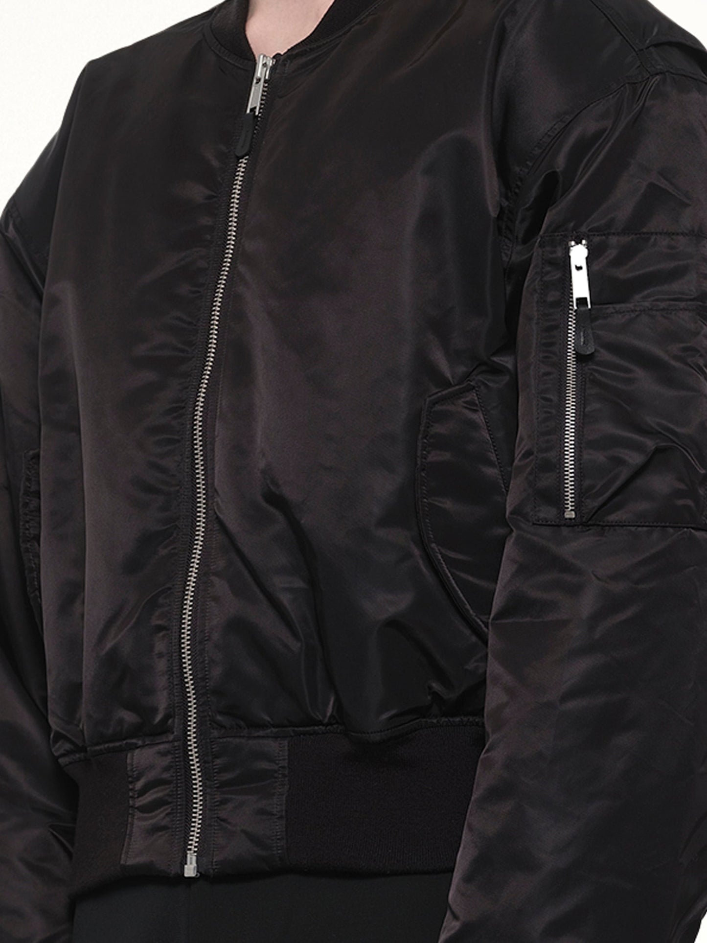 Cropped Broad Bomber in Oil