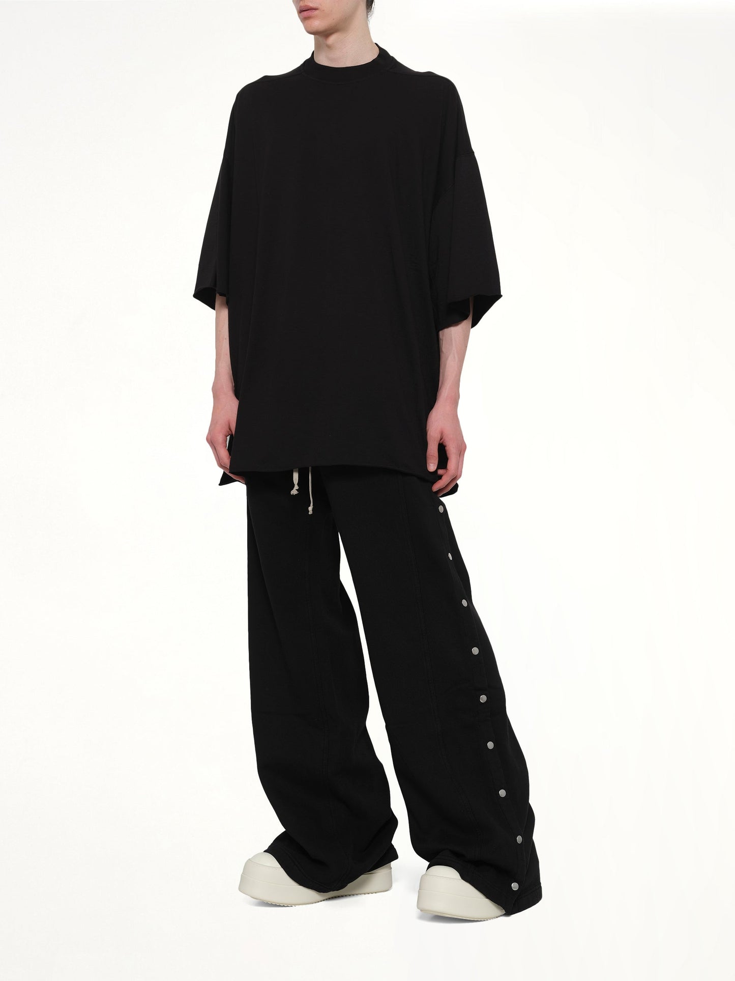Wide Pusher Pants in Black