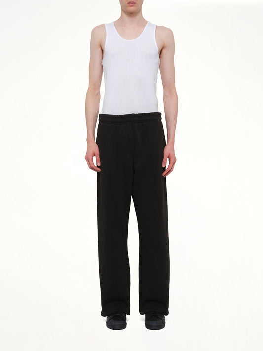 Straight Leg Sweatpant in Black