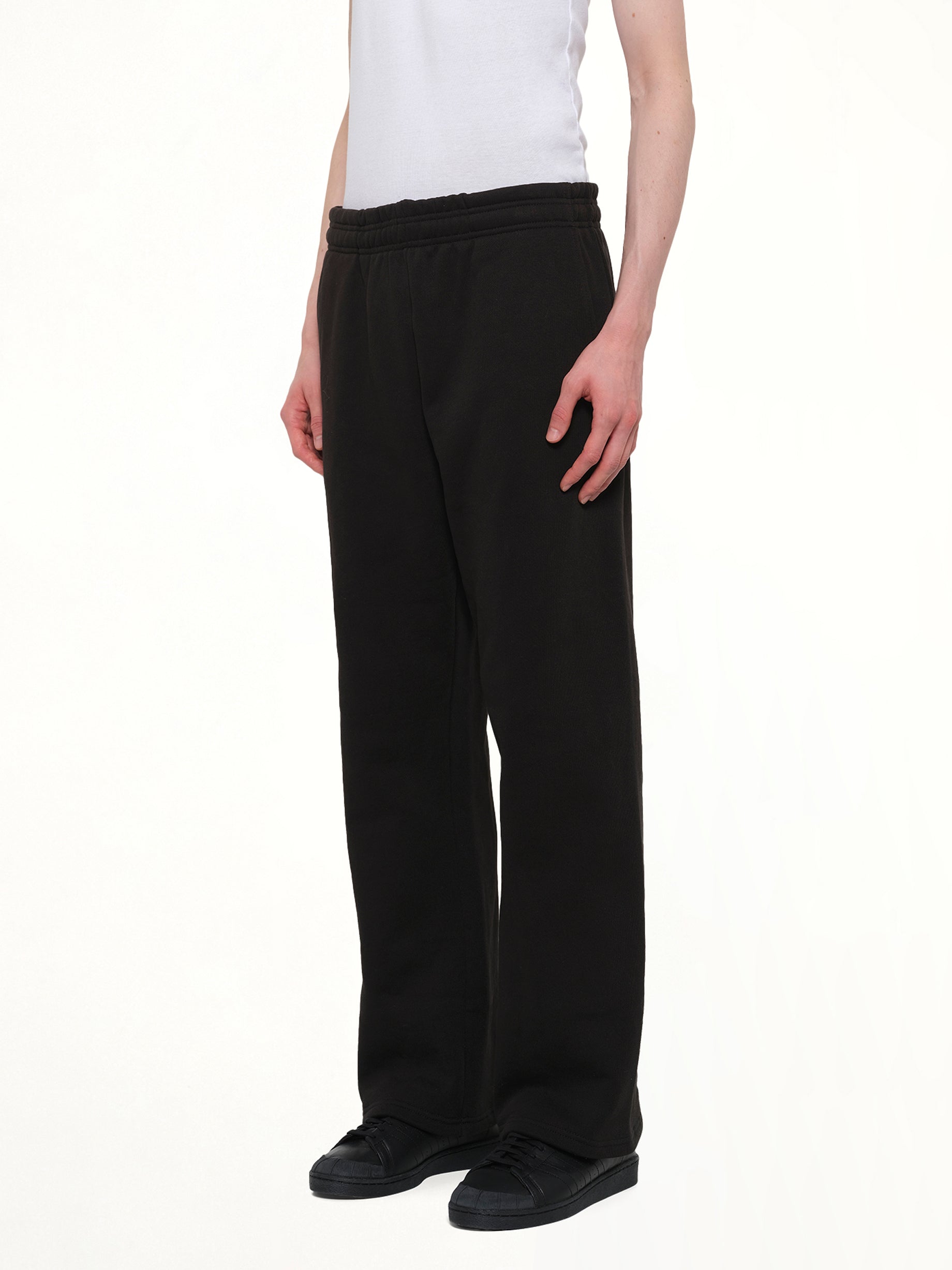 ENTIRE STUDIOS Straight Leg Sweatpant in Black Side View from MARAIS