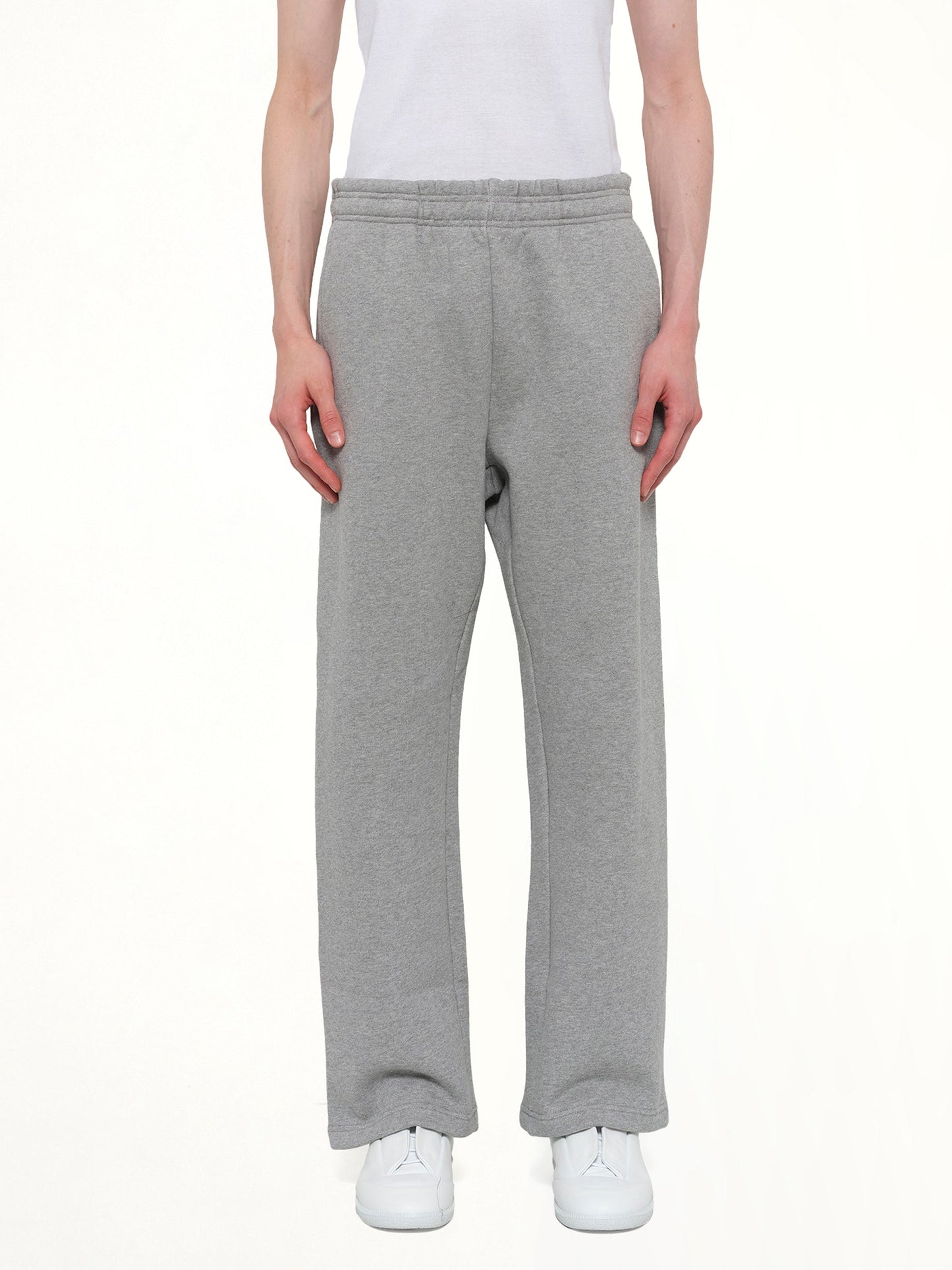 Straight Leg Sweatpant in Grey Marle