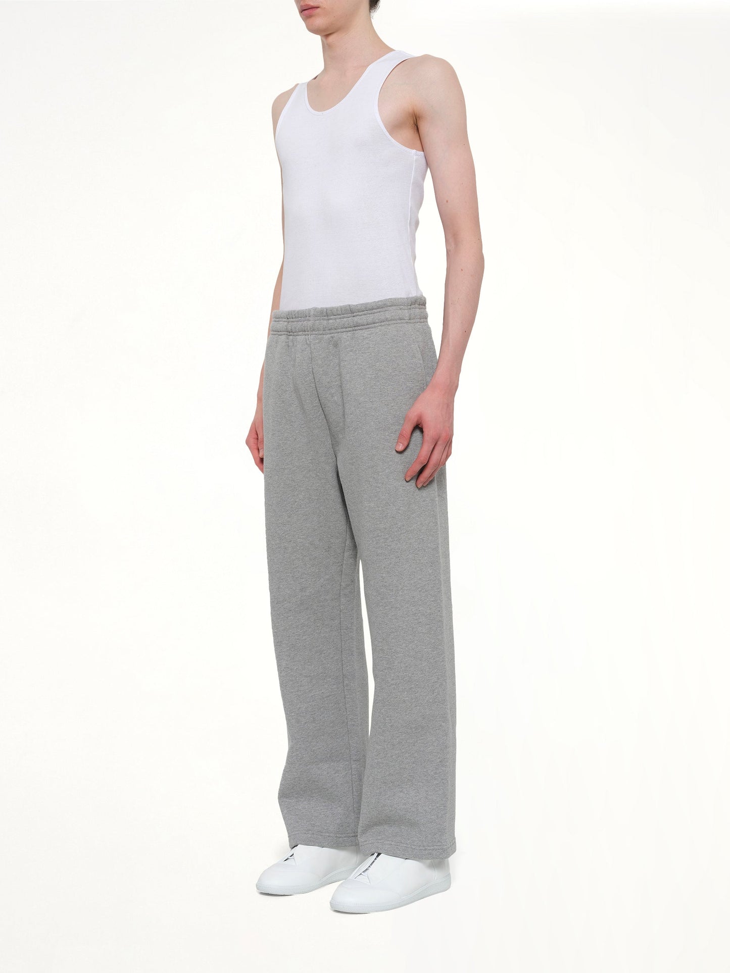Straight Leg Sweatpant in Grey Marle