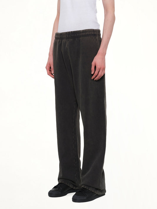 Straight Leg Sweatpant in Washed Black