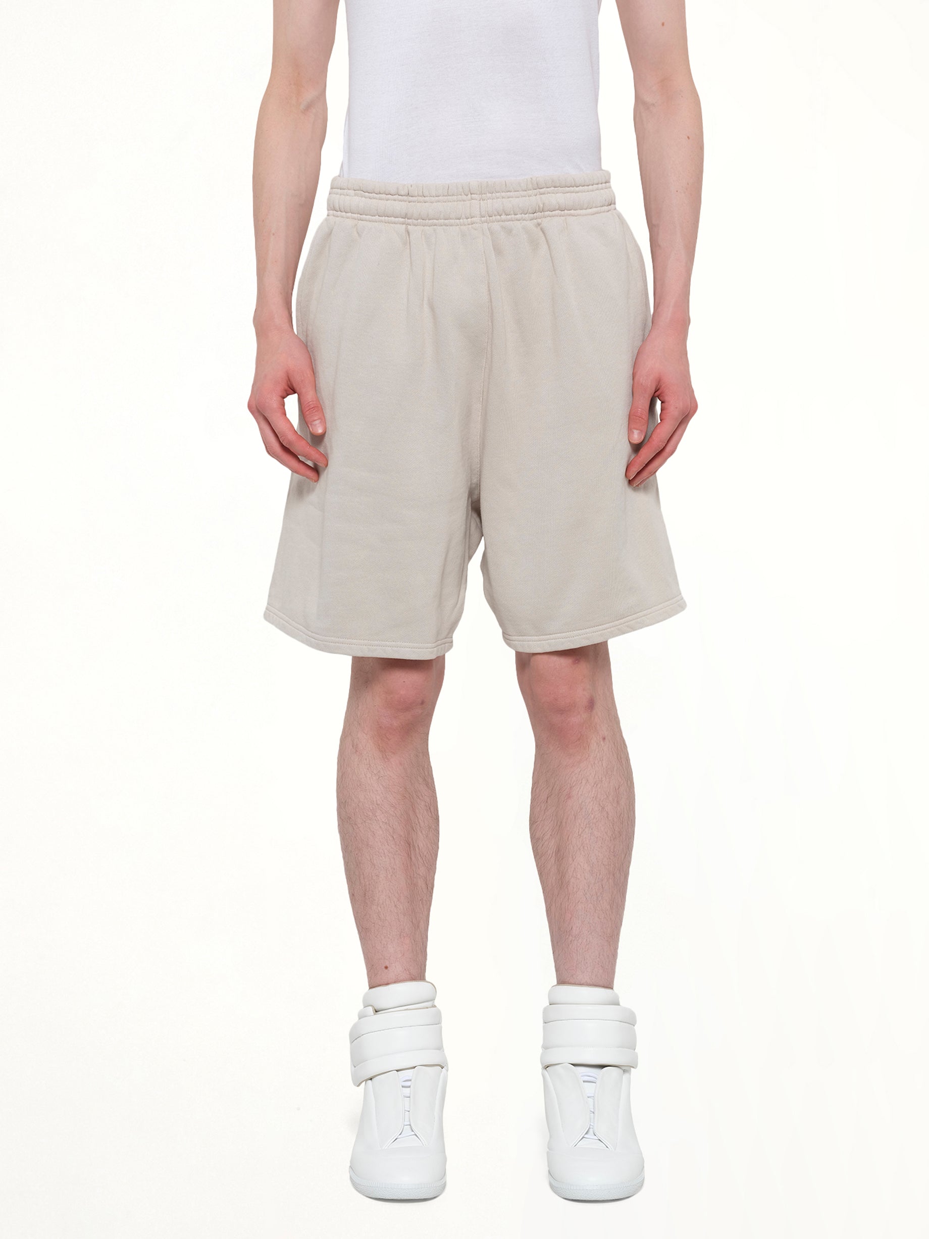 Standard Sweatshort in Off White