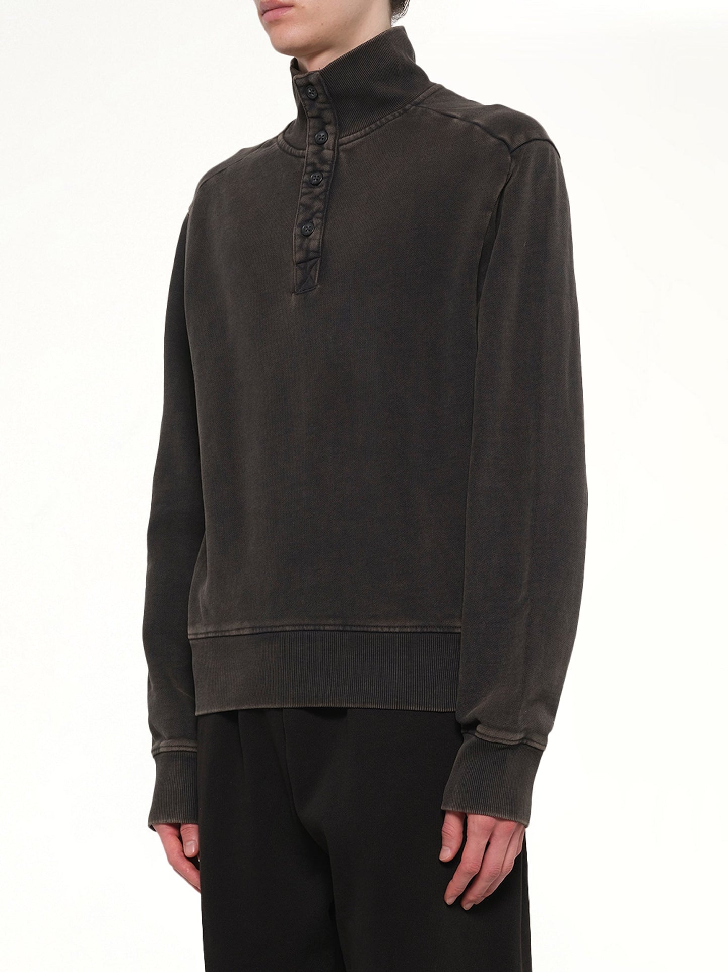 Port Pullover in Washed Black