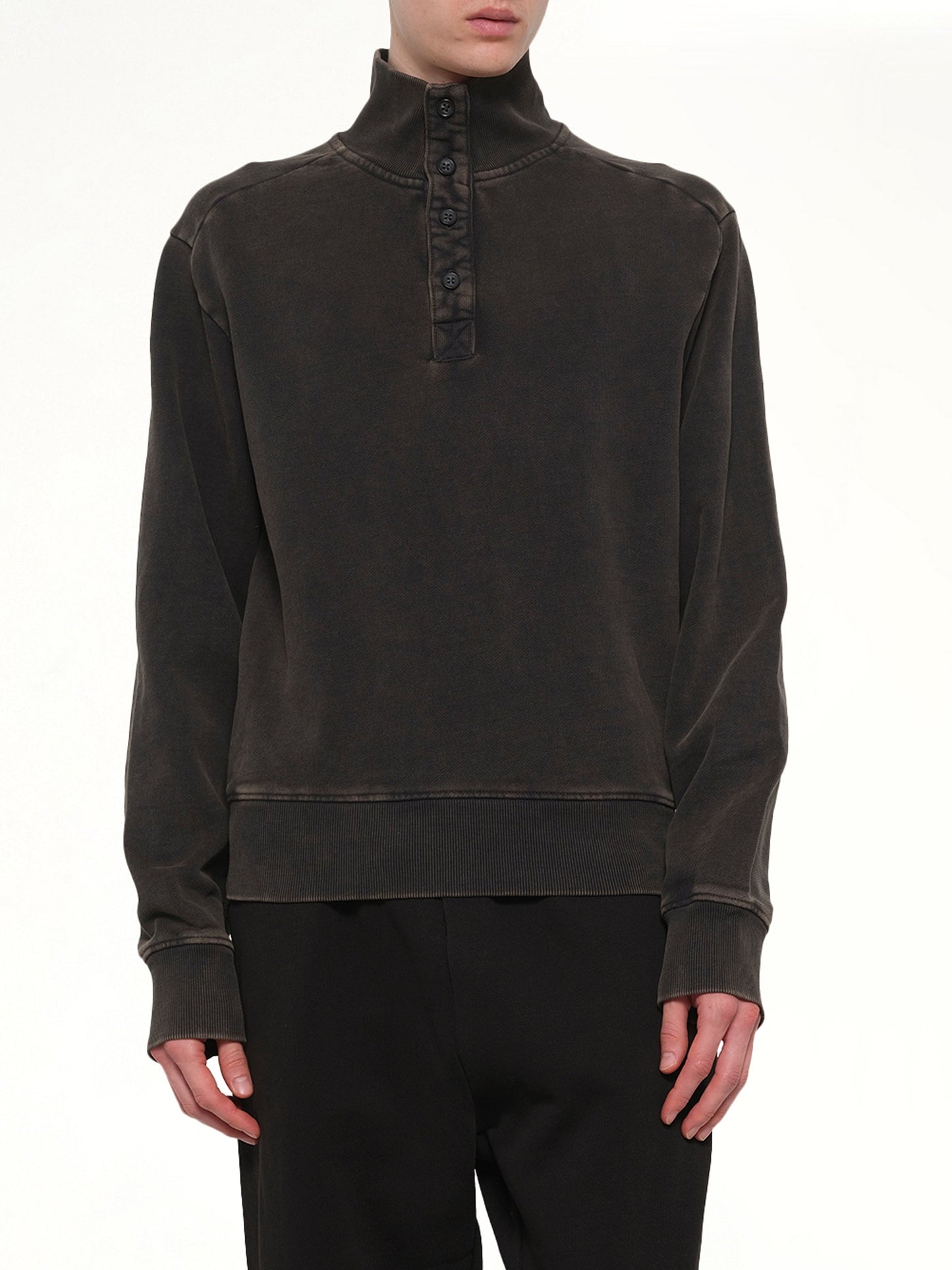 Port Pullover in Washed Black