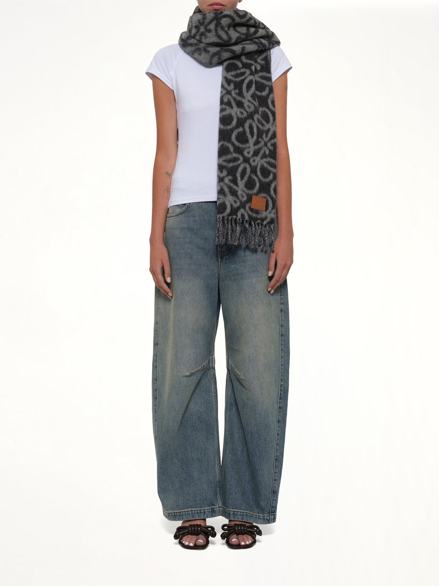 Anagram Scarf in Black/Grey