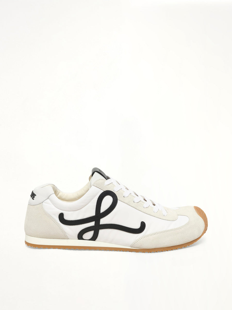 Ballet Runner 2.0 in White/Black Side View | LOEWE