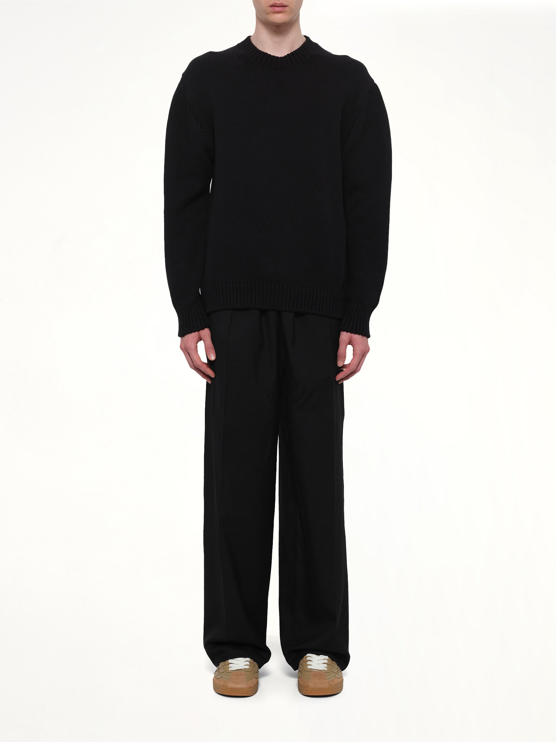VOWELS Crewneck in Black Model View from MARAIS