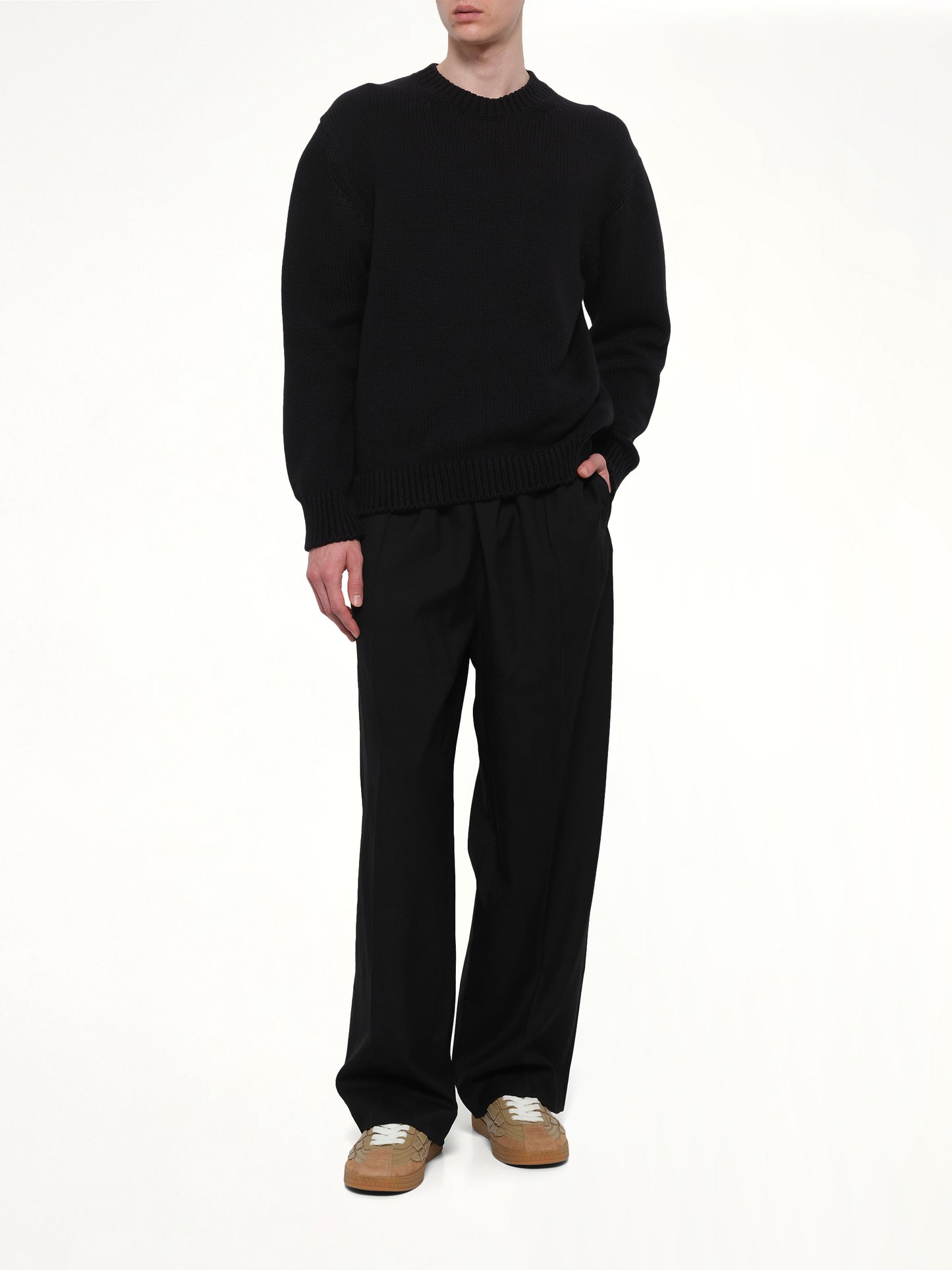 Crewneck in Black