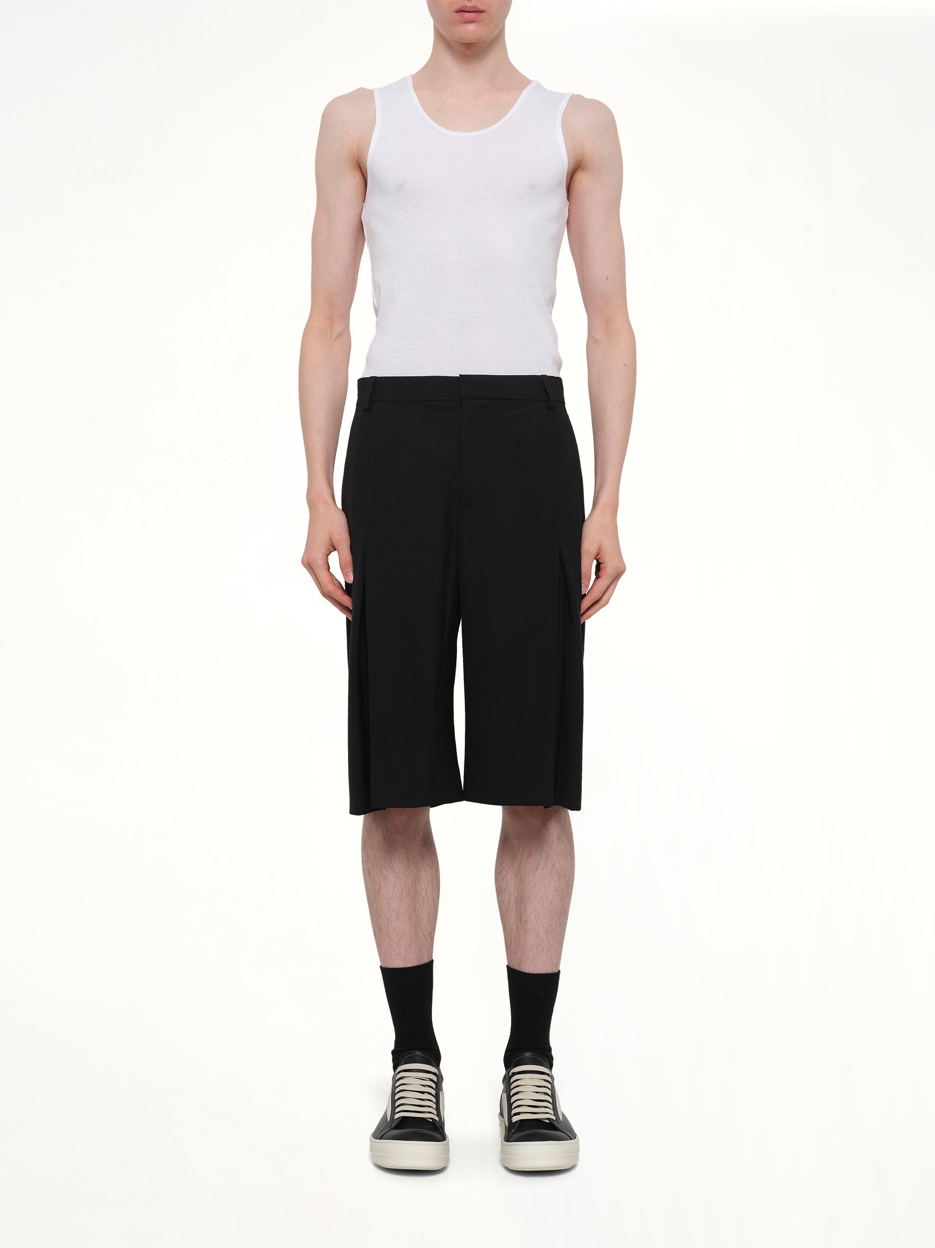 CASABLANCA Pleated Baggy Shorts in Black Model View from MARAIS