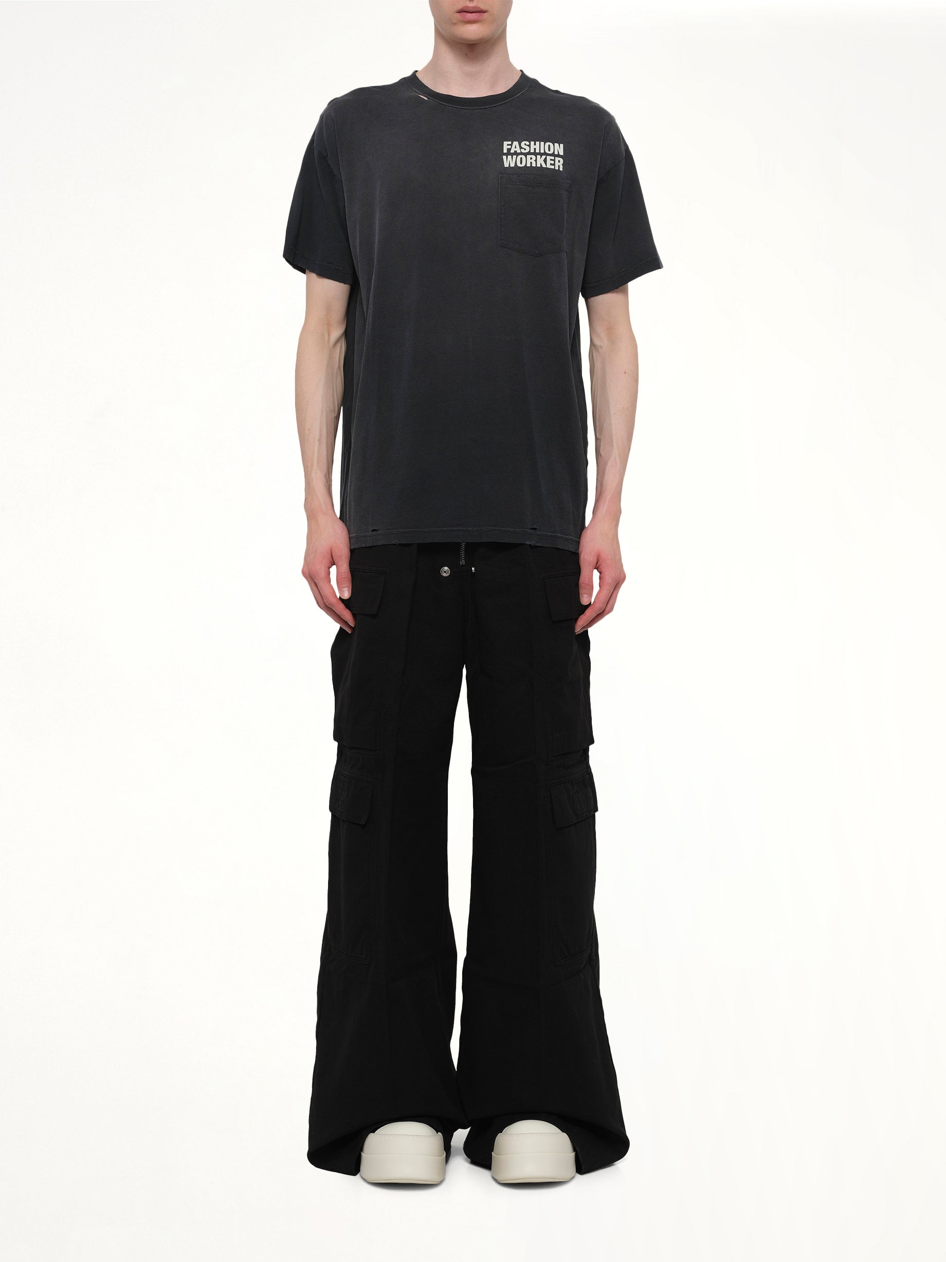 WILLY CHAVARRIA Fashion Worker Easy T-Shirt in Black Model View from MARAIS