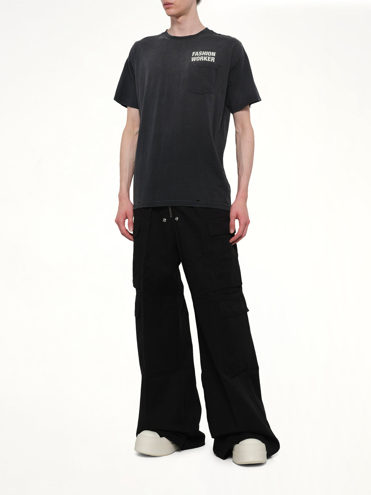 Fashion Worker Easy T-Shirt in Black
