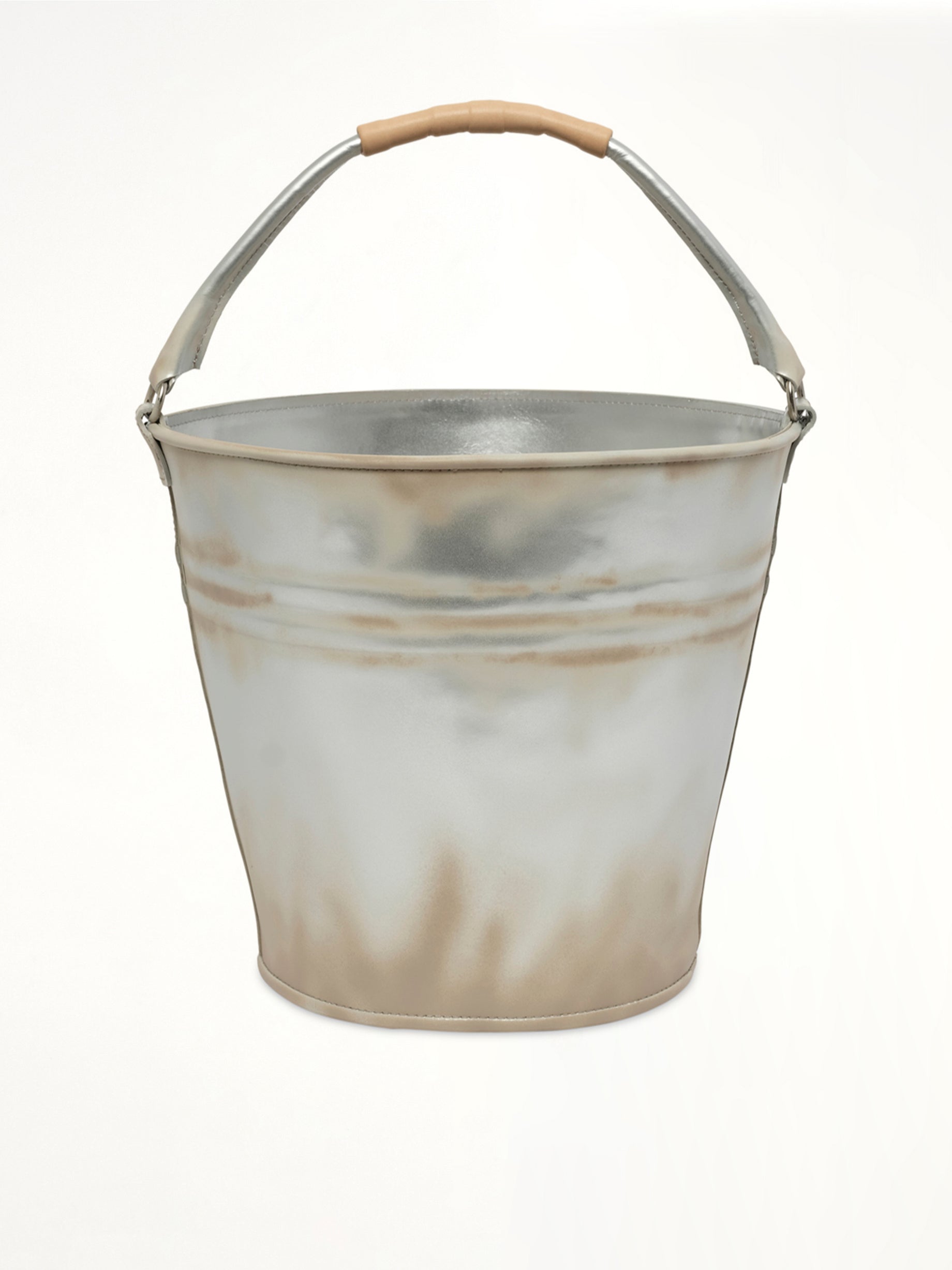 Bucket-Shaped Leather Bag in Silver