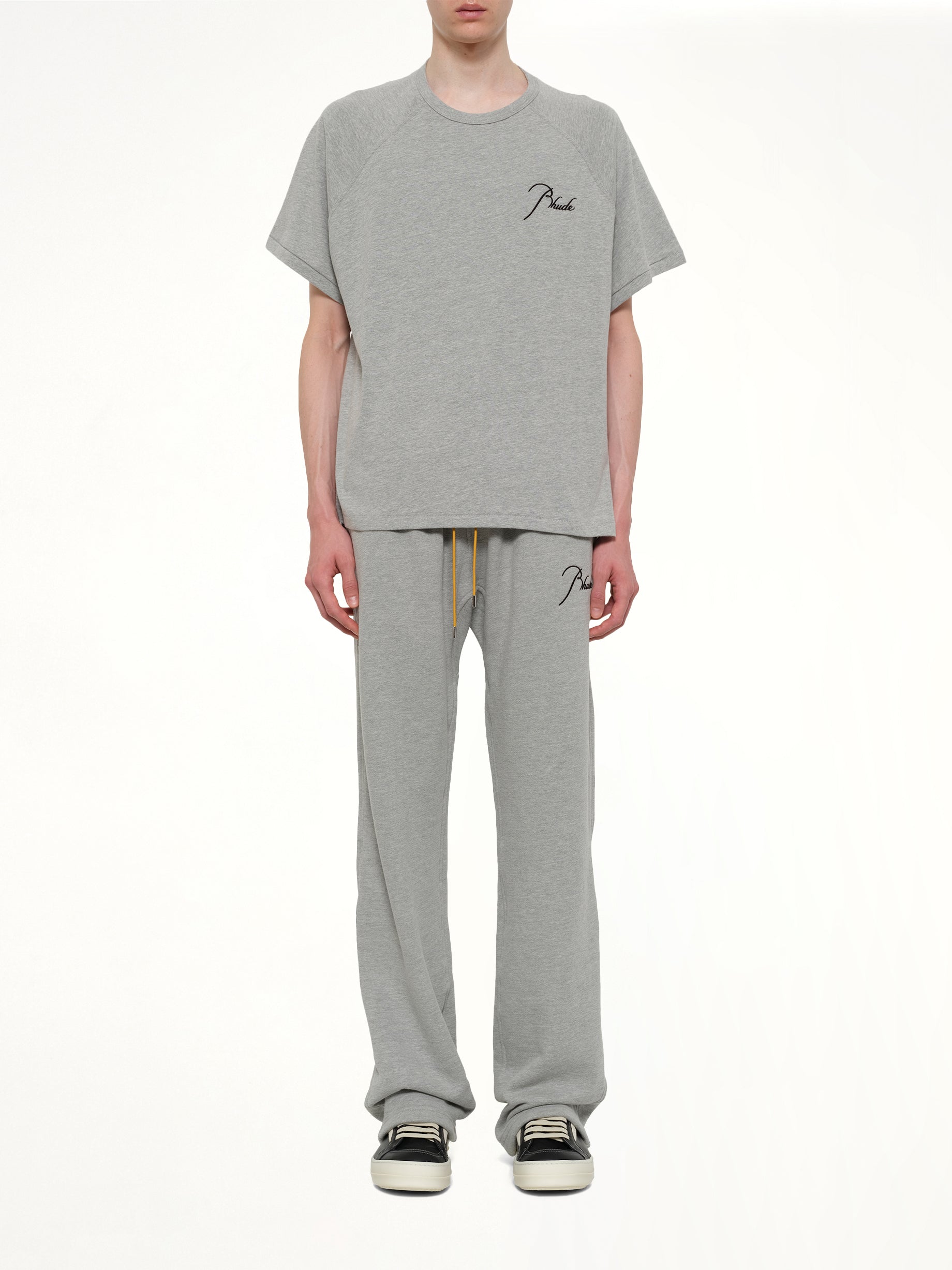 RHUDE , Classique Raglan T-Shirt in Heather Grey/Black Model View from MARAIS