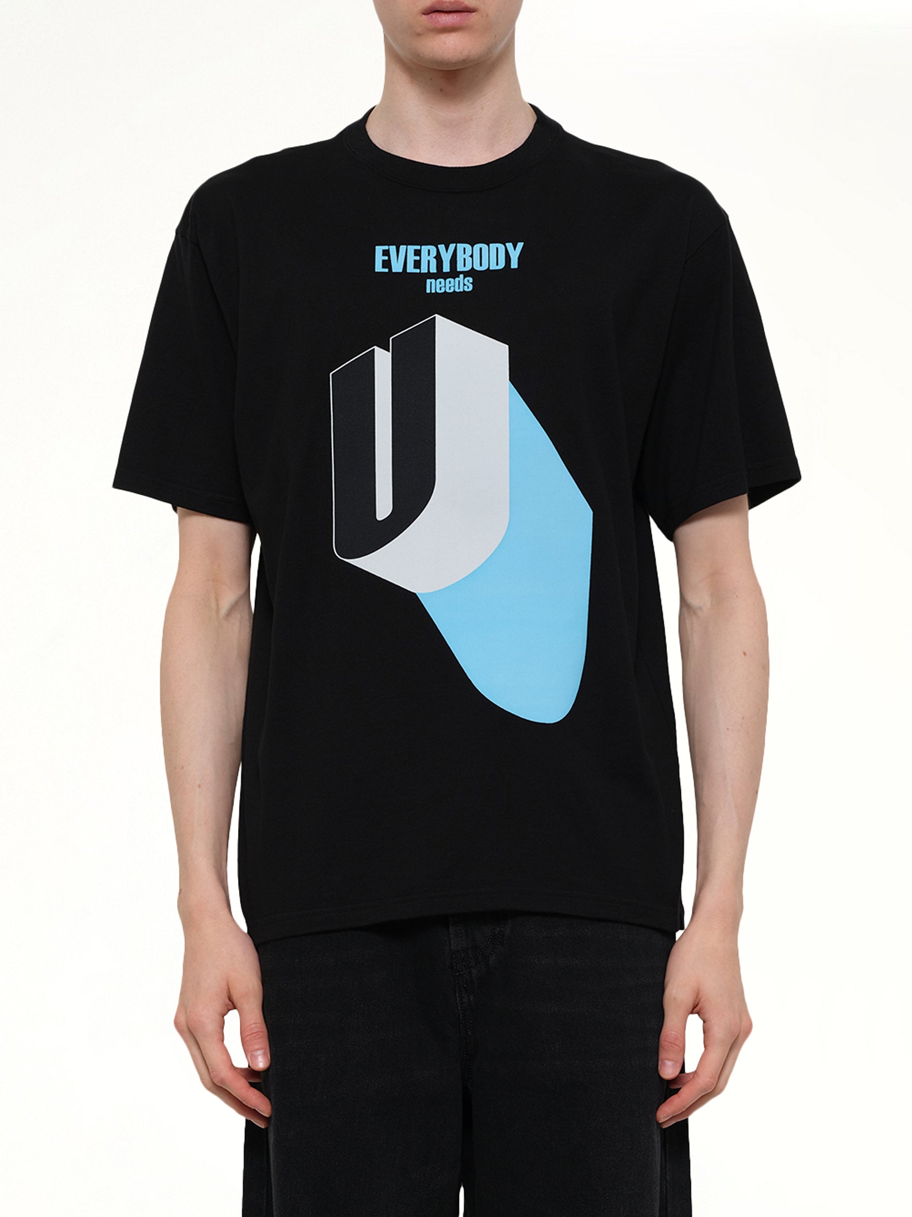 Everybody Needs U T-Shirt in Black