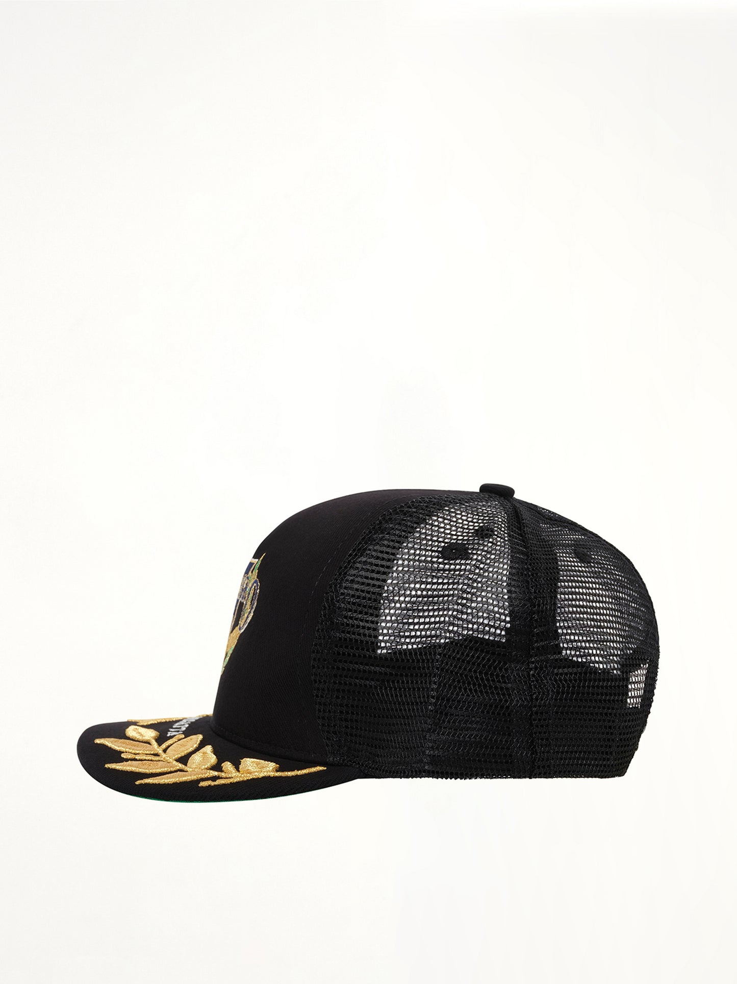 Montenegro Regatta Trucker Hat in Black/Navy