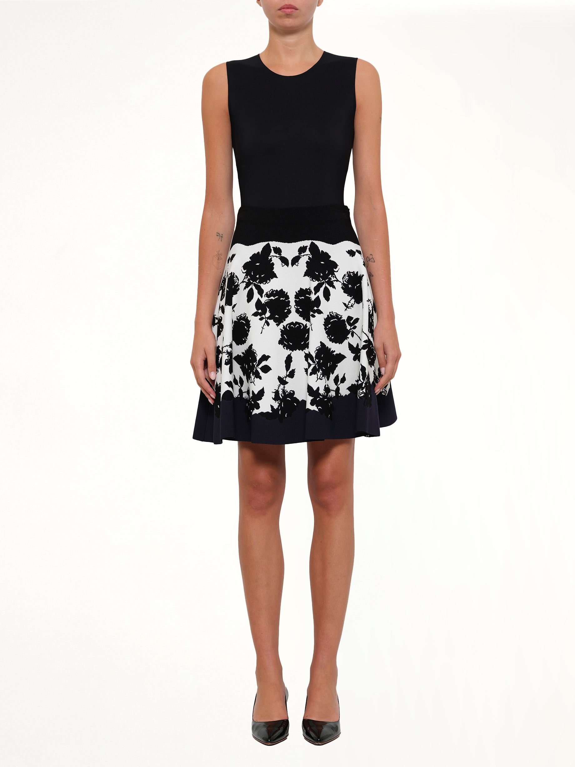 ALEXANDER MCQUEEN Rose Jacquard Mini Skirt in Ivory/Black Product Photo from MARAIS