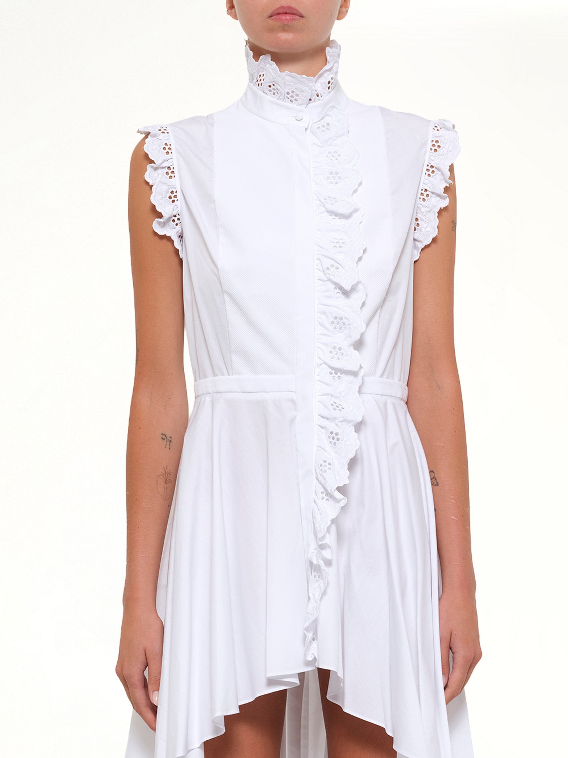 Sleeveless Ruffle Shirt in White
