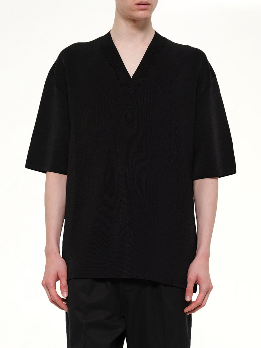 Short Sleeve V-Neck Sweater in Black