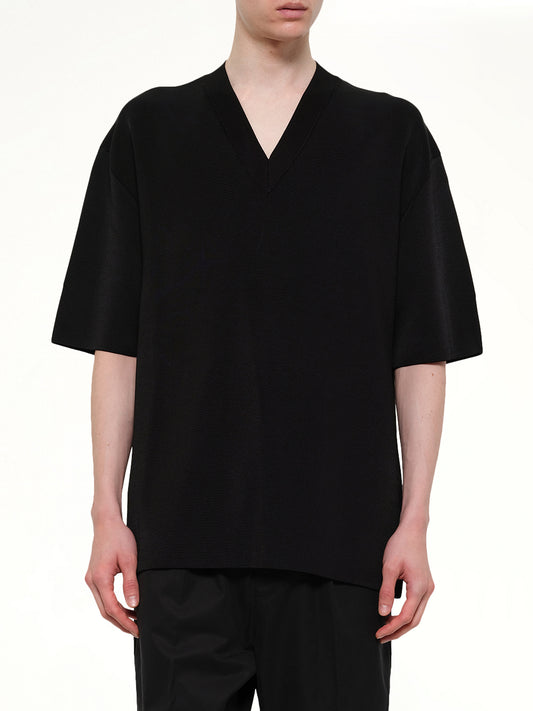 Short Sleeve V-Neck Sweater in Black