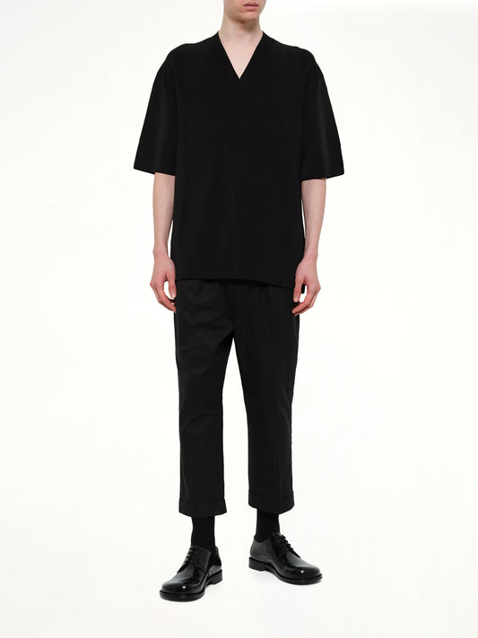 Short Sleeve V-Neck Sweater in Black