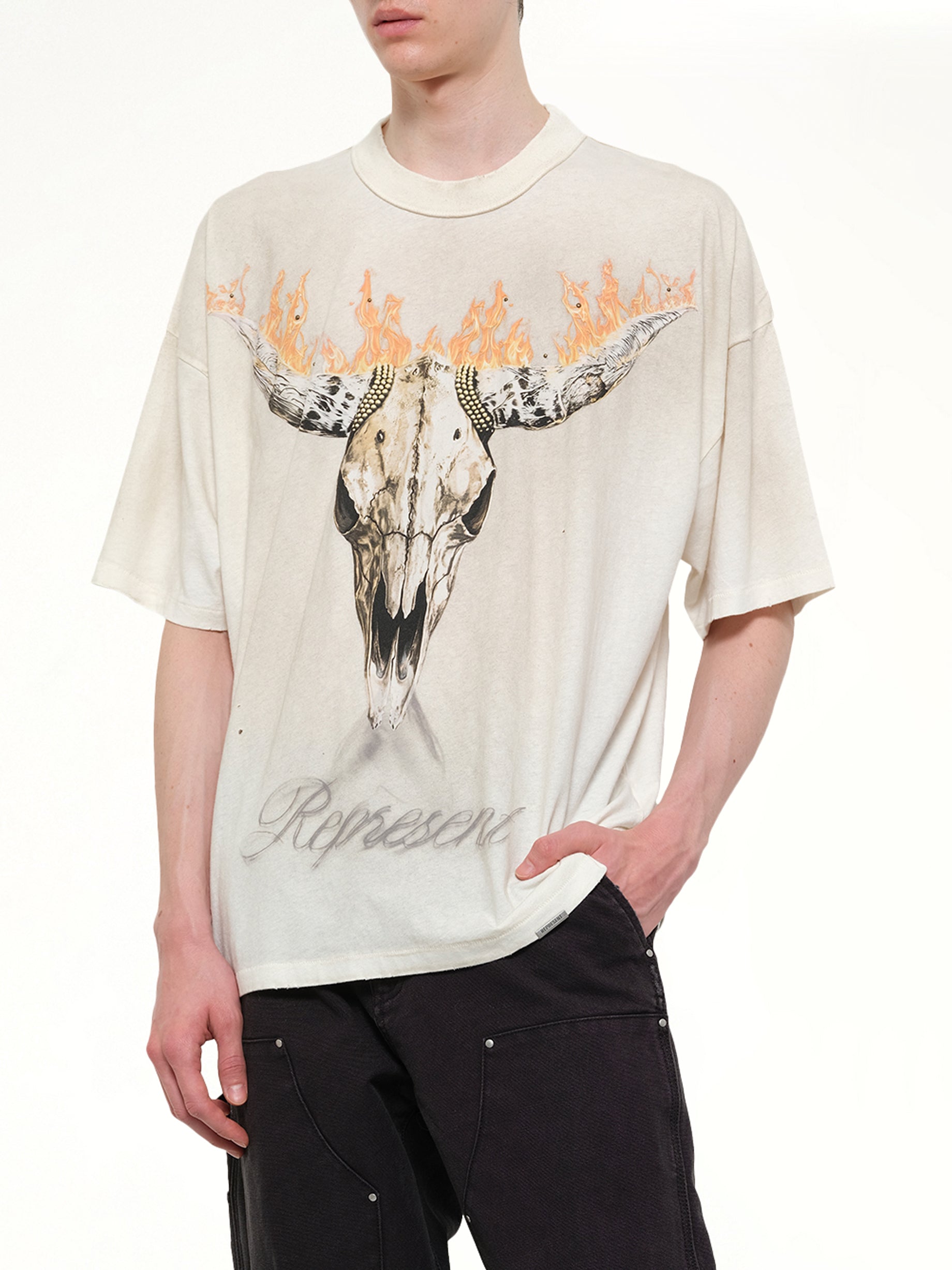 REPRESENT , British Cowboys T-Shirt in Washed Ecru Detail Shot from MARAIS