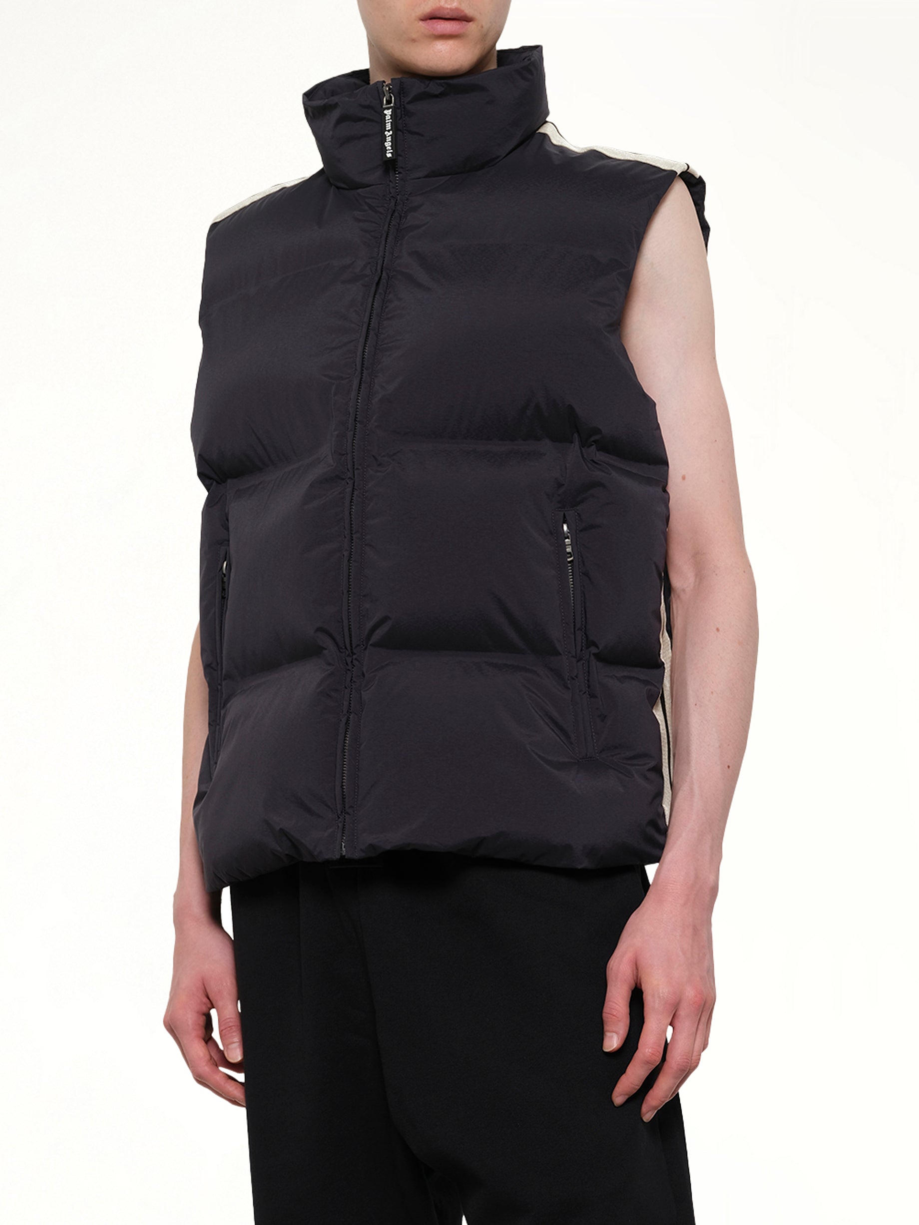 블랙/두부 클래식 로고 트랙 다운 베스트