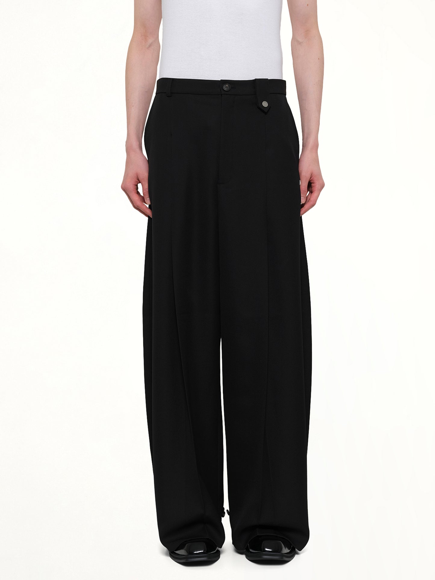 Fluid Tailored Wide Leg Pants in Black
