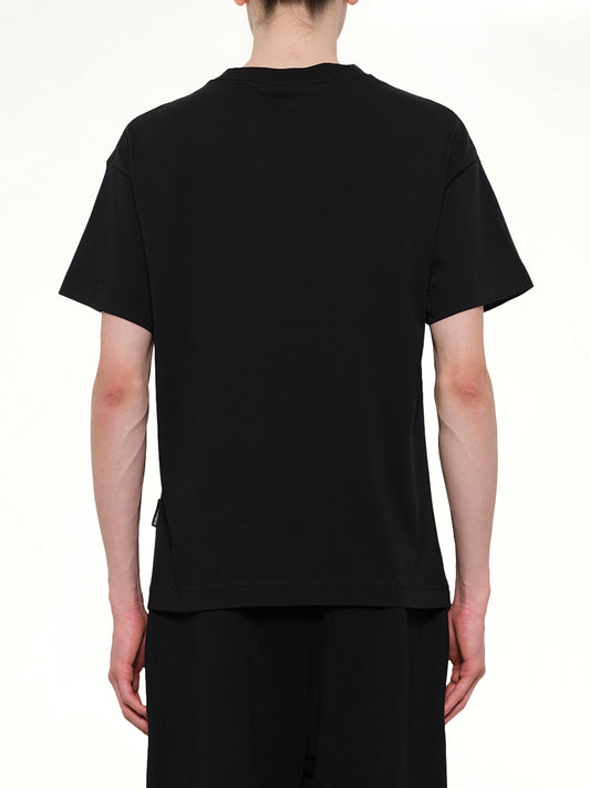 Neck Logo Regular T-Shirt in Black/Red